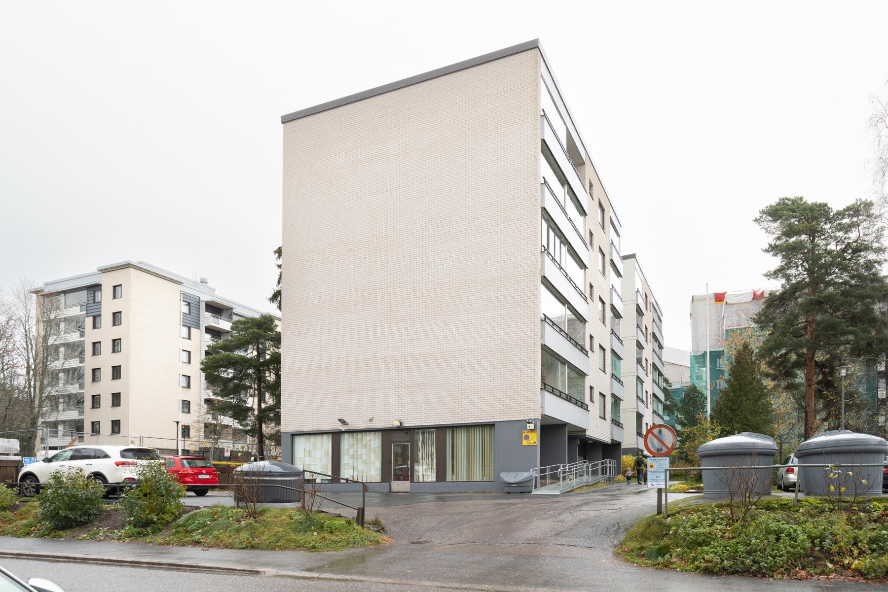 Juhana Herttuan tie 9, Koskela, Helsinki