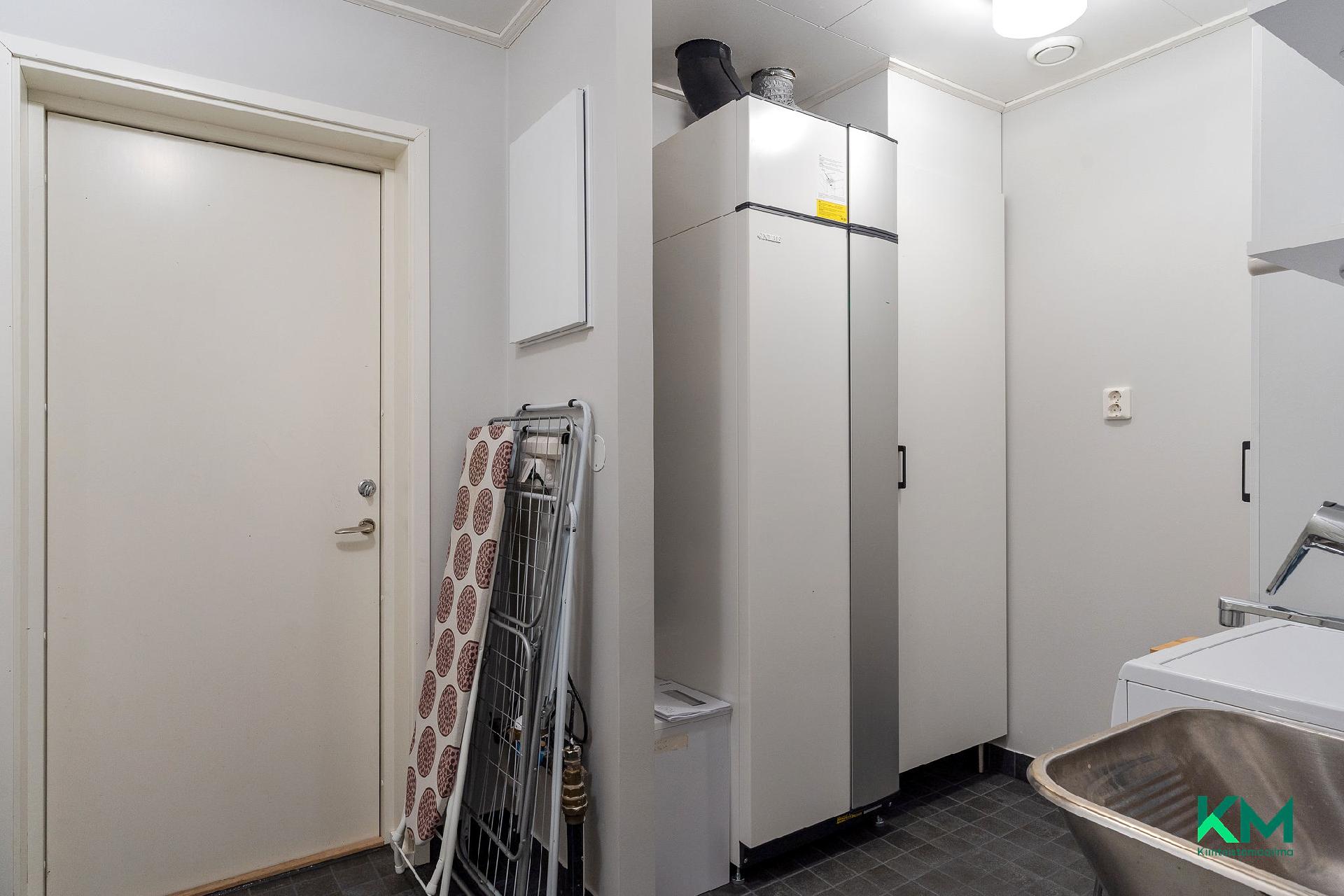 Kodinhoito-/tekninentila.