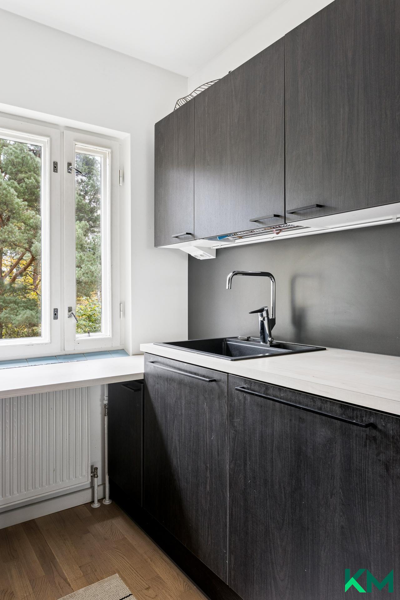 Rakuunantie 5, Munkkiniemi, Helsinki