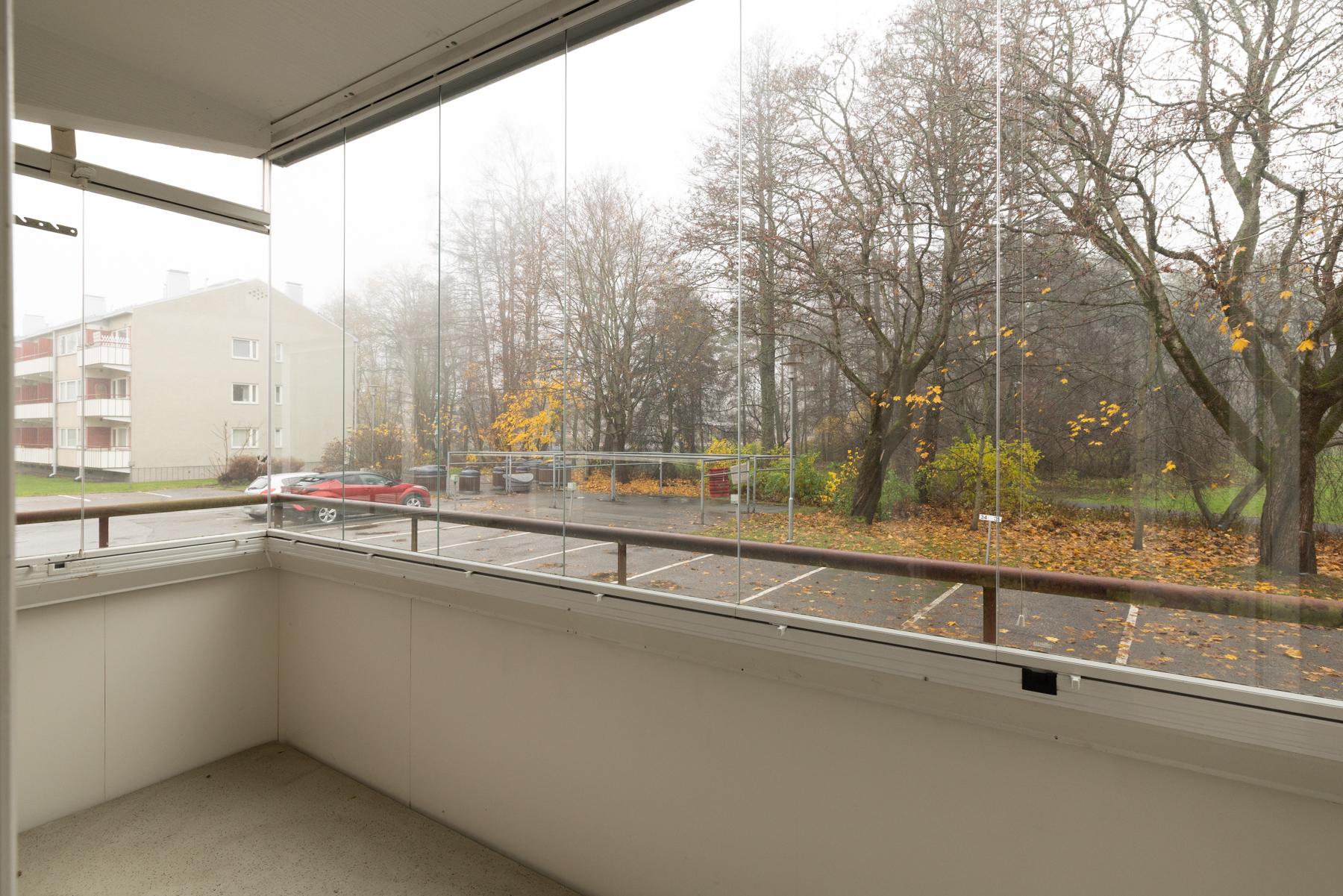 Lasitettua parveketta