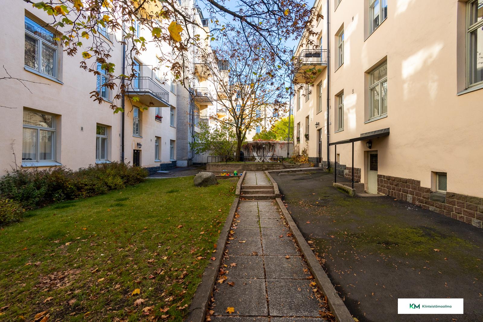 Tehtaankatu 18, Ullanlinna, Helsinki