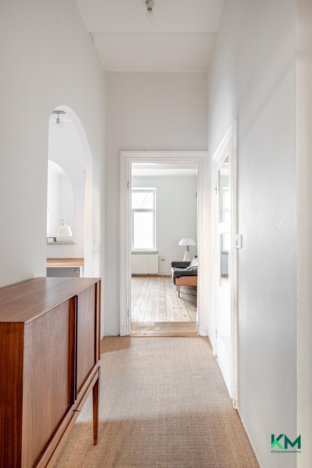 Tehtaankatu 18, Ullanlinna, Helsinki