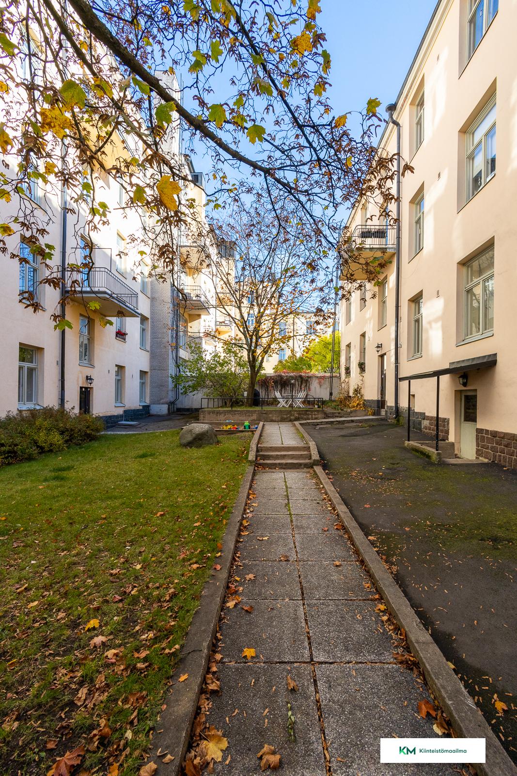 Tehtaankatu 18, Ullanlinna, Helsinki