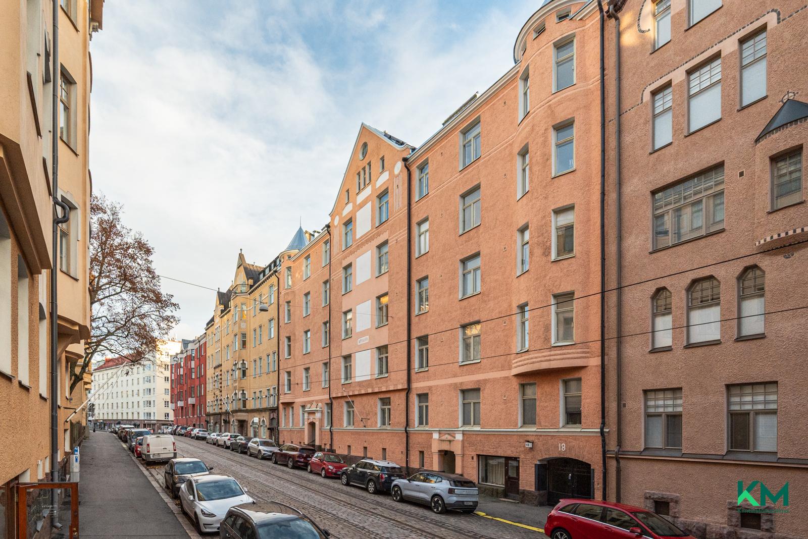 Tehtaankatu 18, Ullanlinna, Helsinki