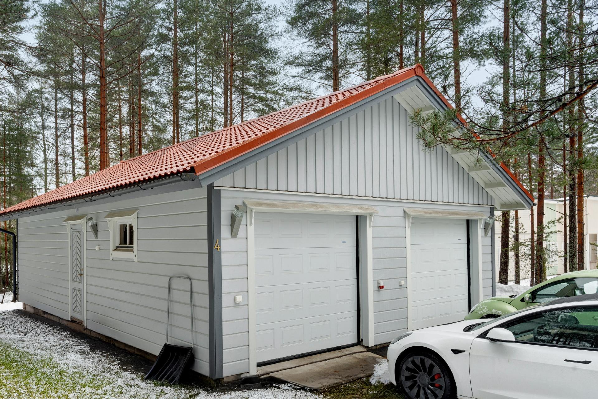 Sienikuja 4, Störsvik, Siuntio