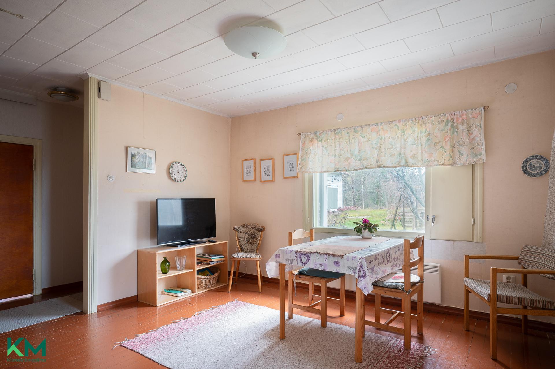 Kurjenkalliontie 5, Keskusta, Kuhmoinen