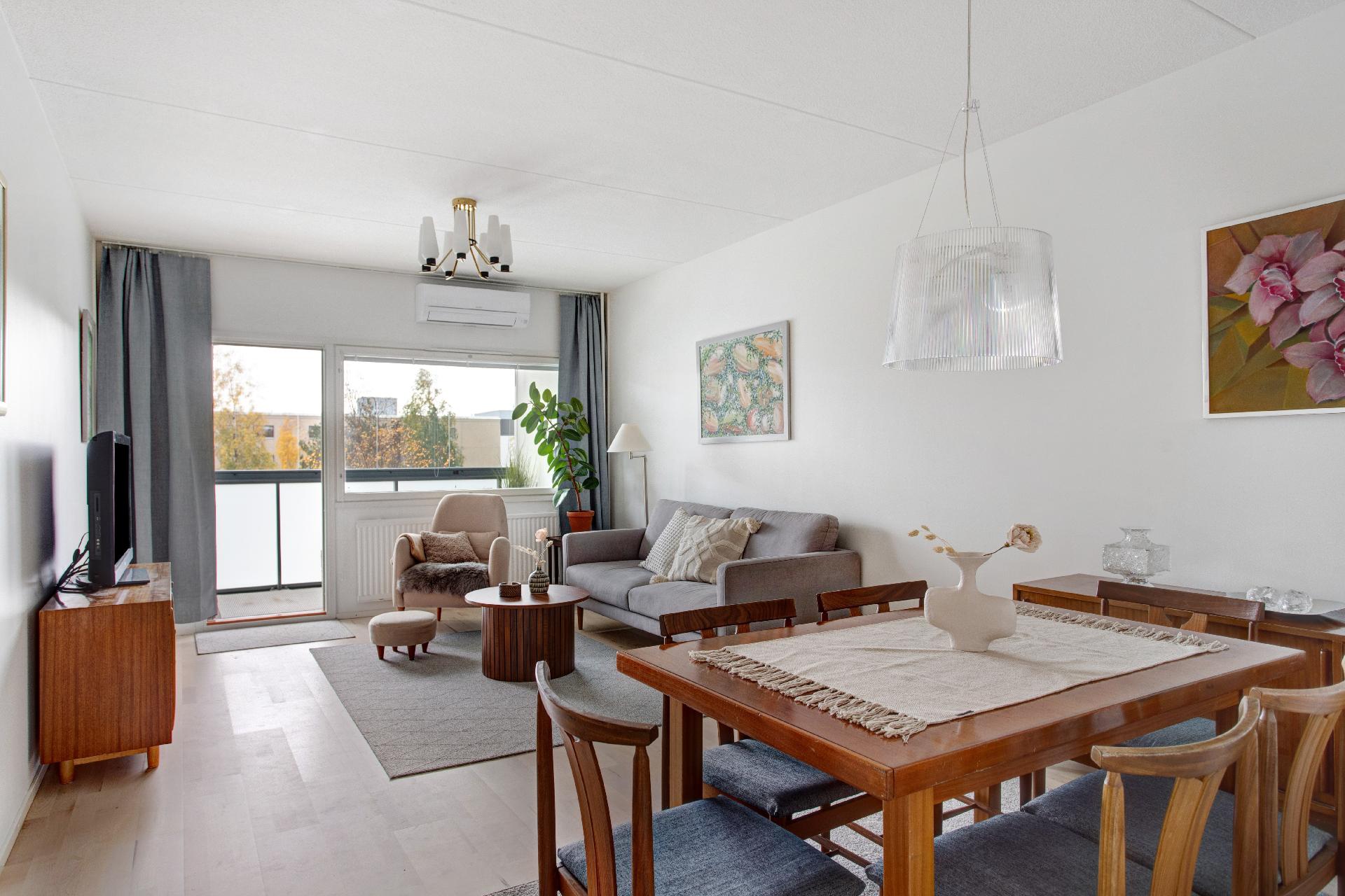 Itälahdenkatu 10, Lauttasaari, Helsinki