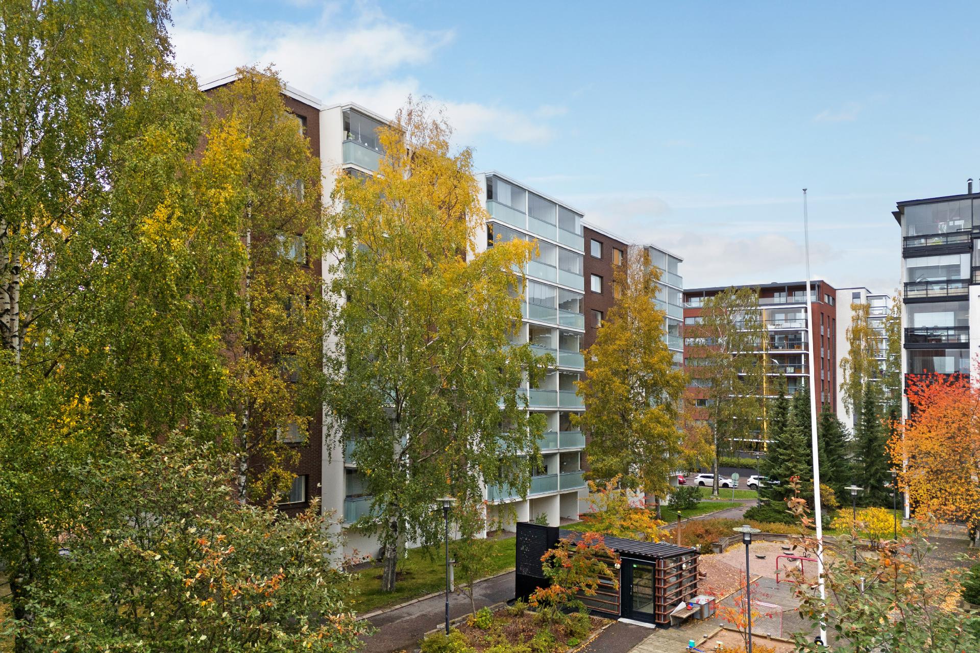 Itälahdenkatu 10, Lauttasaari, Helsinki