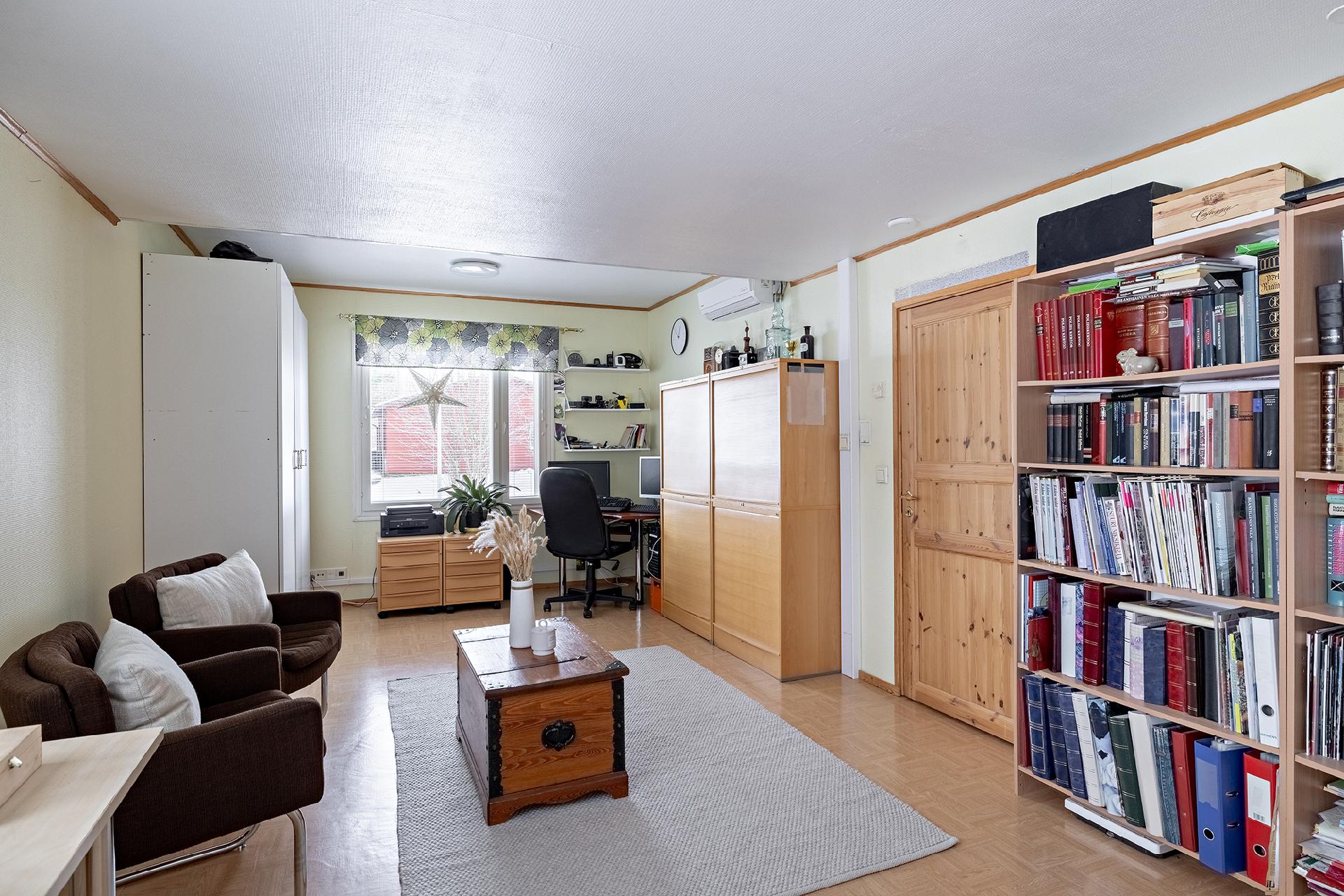 Uusitie 7, Kuusikko, Muhos