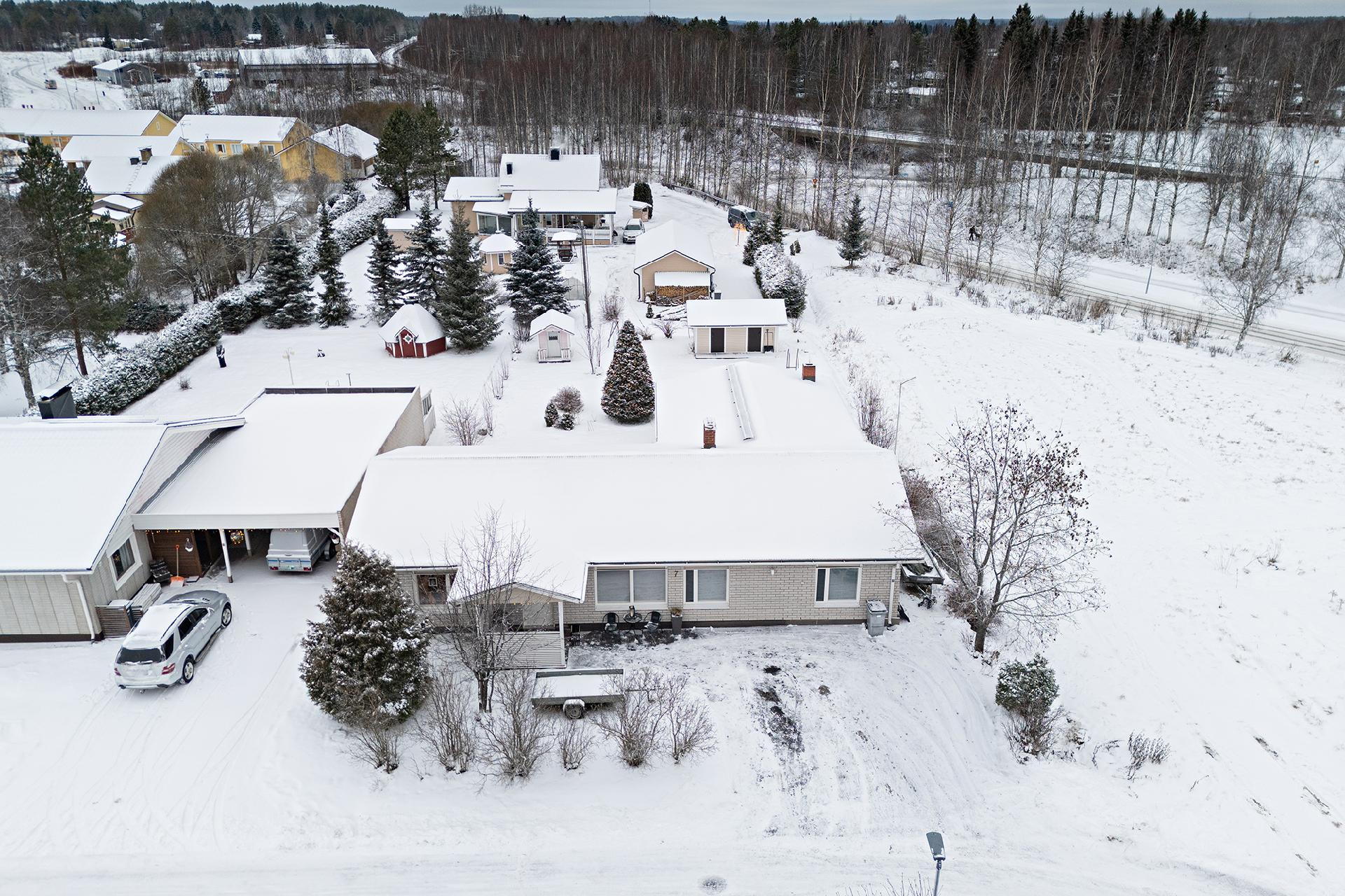 Uusitie 7, Kuusikko, Muhos