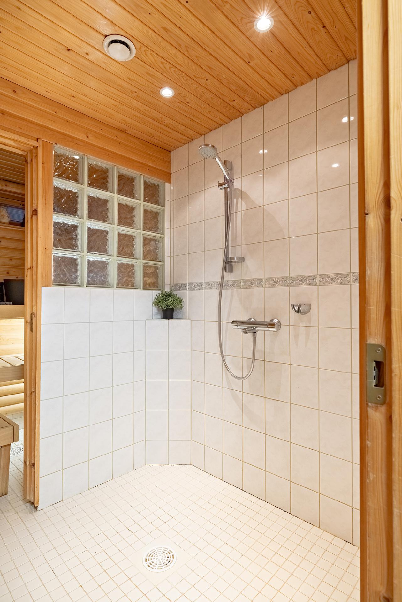 Uusitie 7, Kuusikko, Muhos