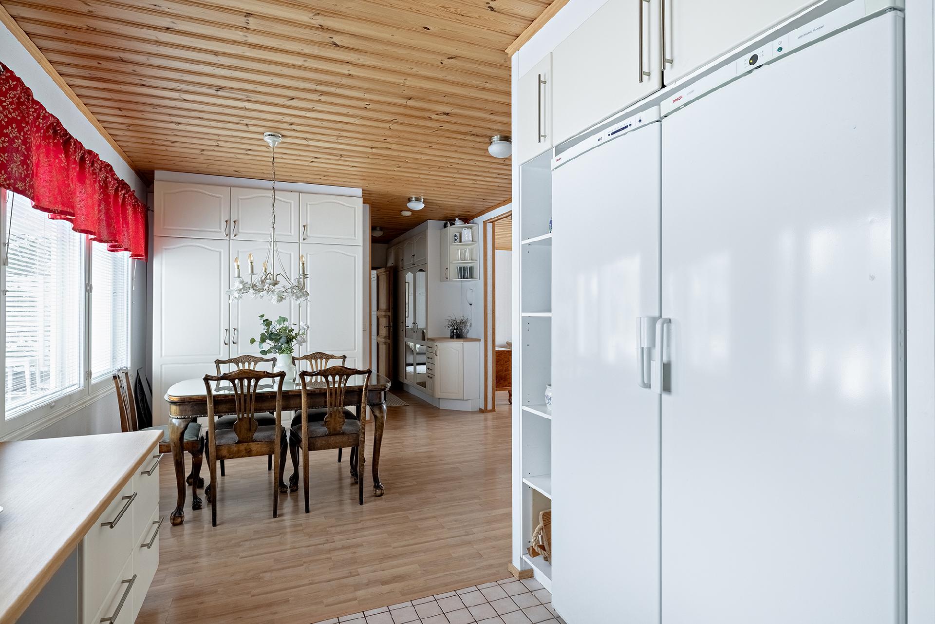 Uusitie 7, Kuusikko, Muhos