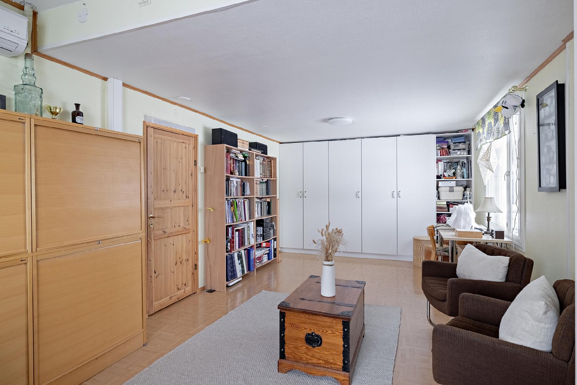 Uusitie 7, Kuusikko, Muhos