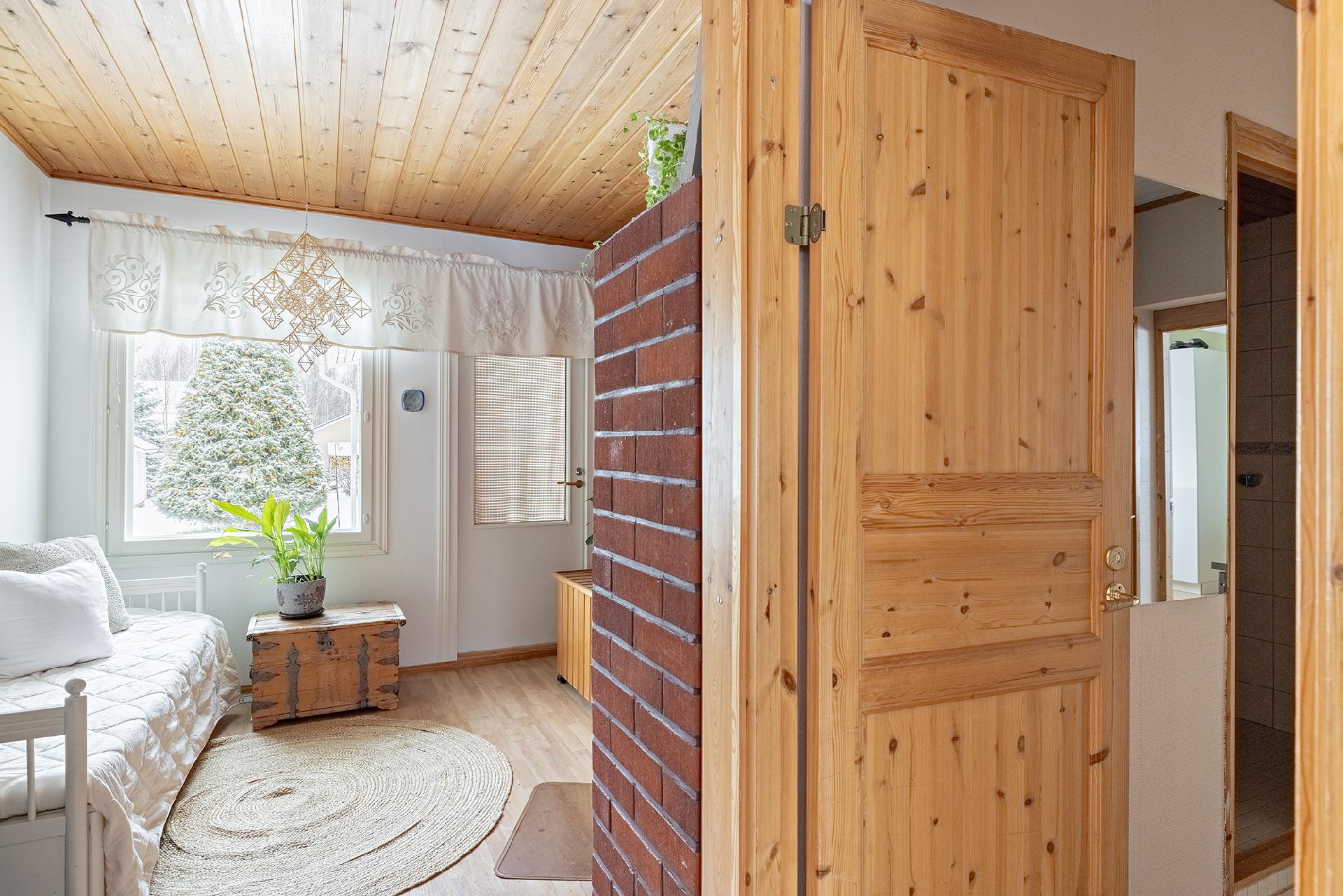 Uusitie 7, Kuusikko, Muhos