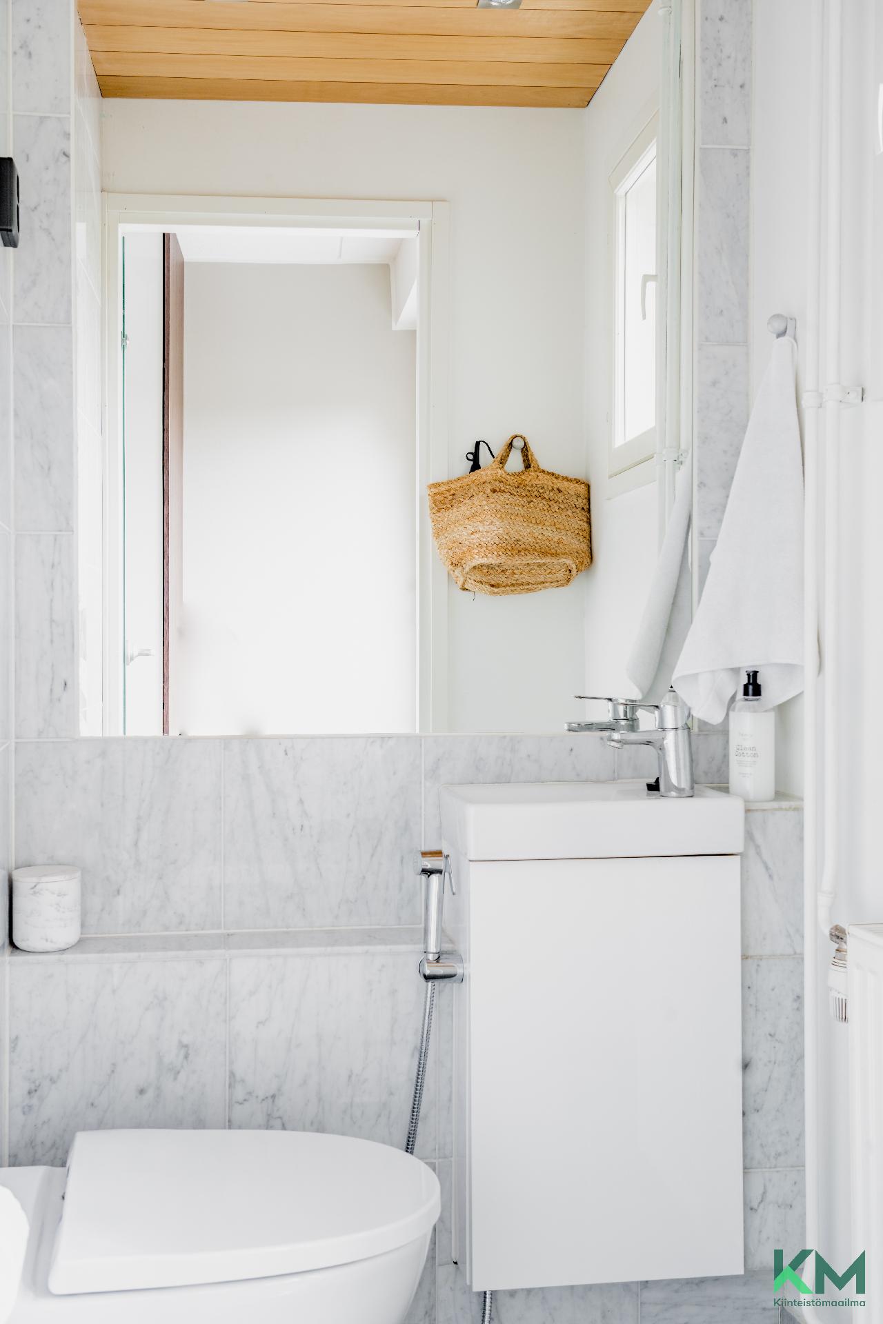 Lähettilääntie 14, Kartanonkoski, Vantaa