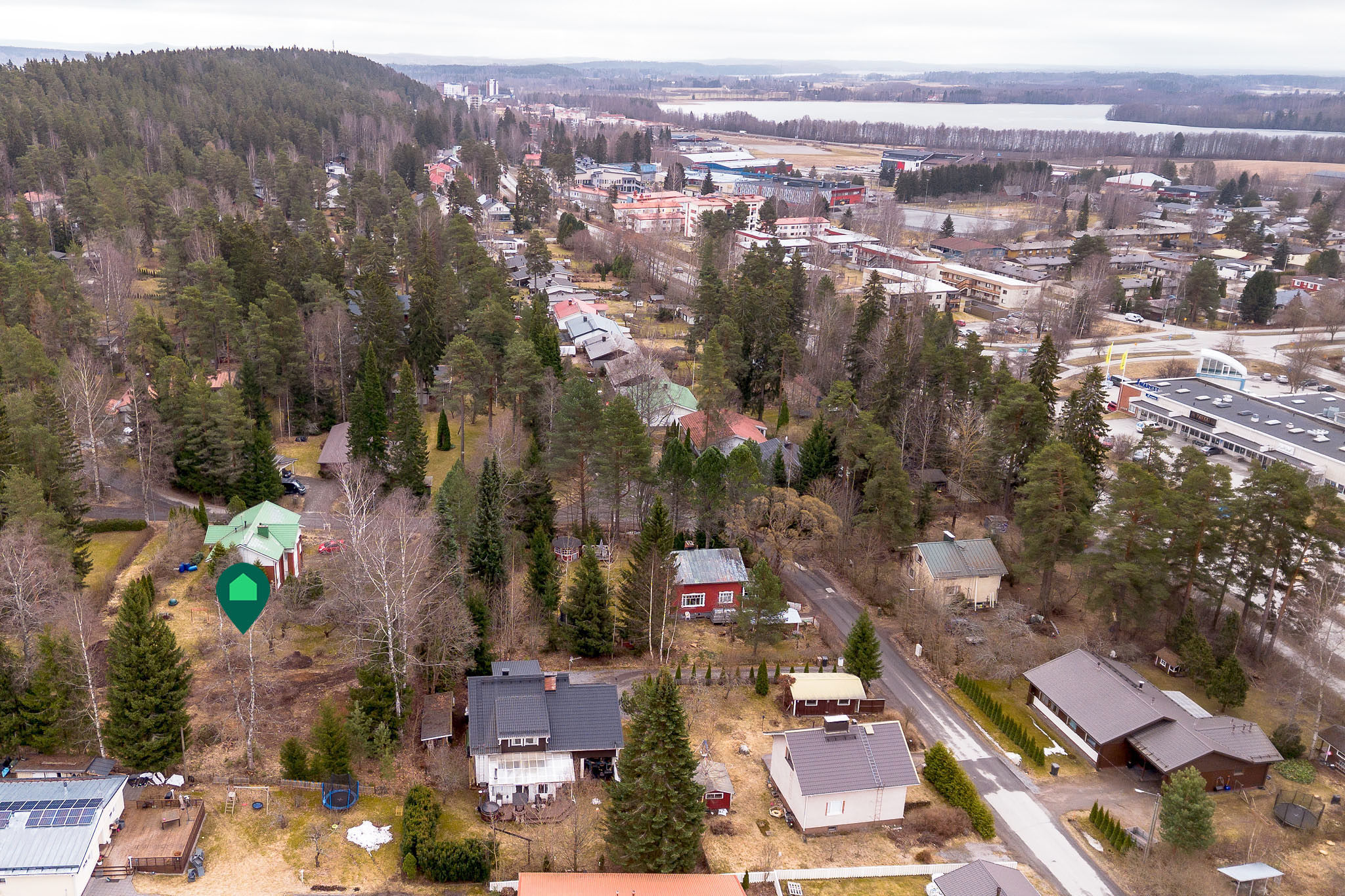 Kiuruntie 5, Pikonkangas, Kangasala