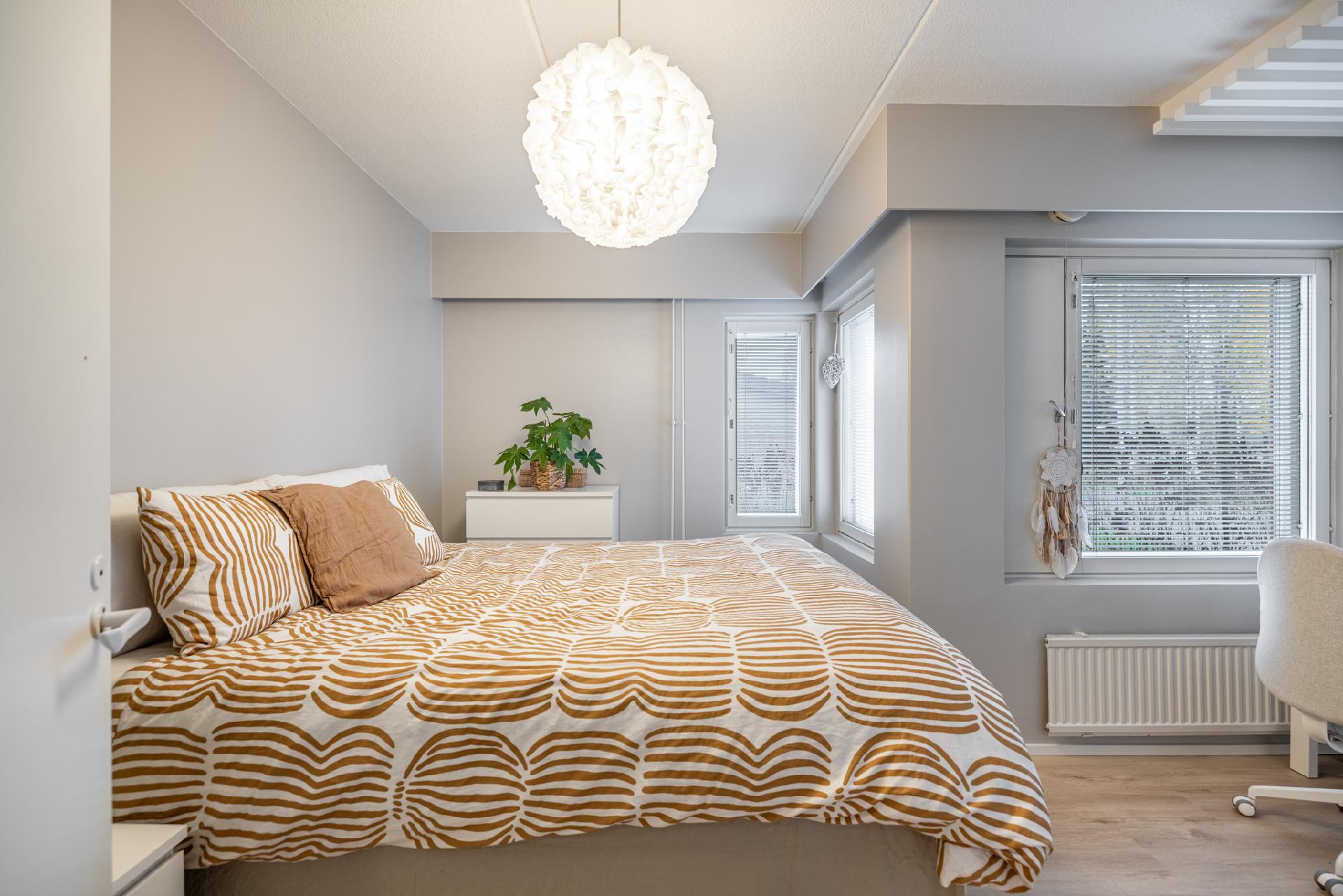 alakerran makuuhuone