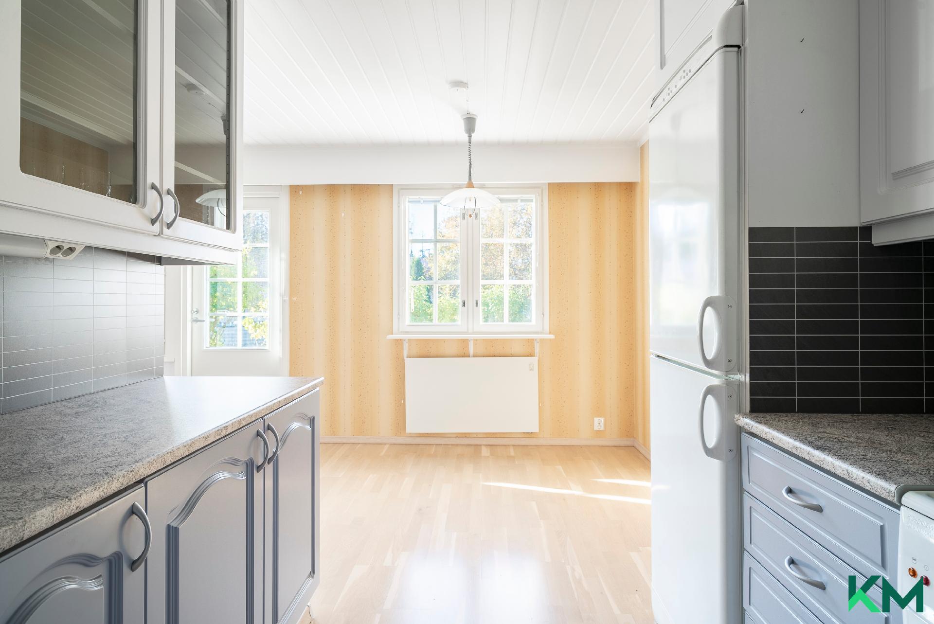 Keittiö/ruokailutila