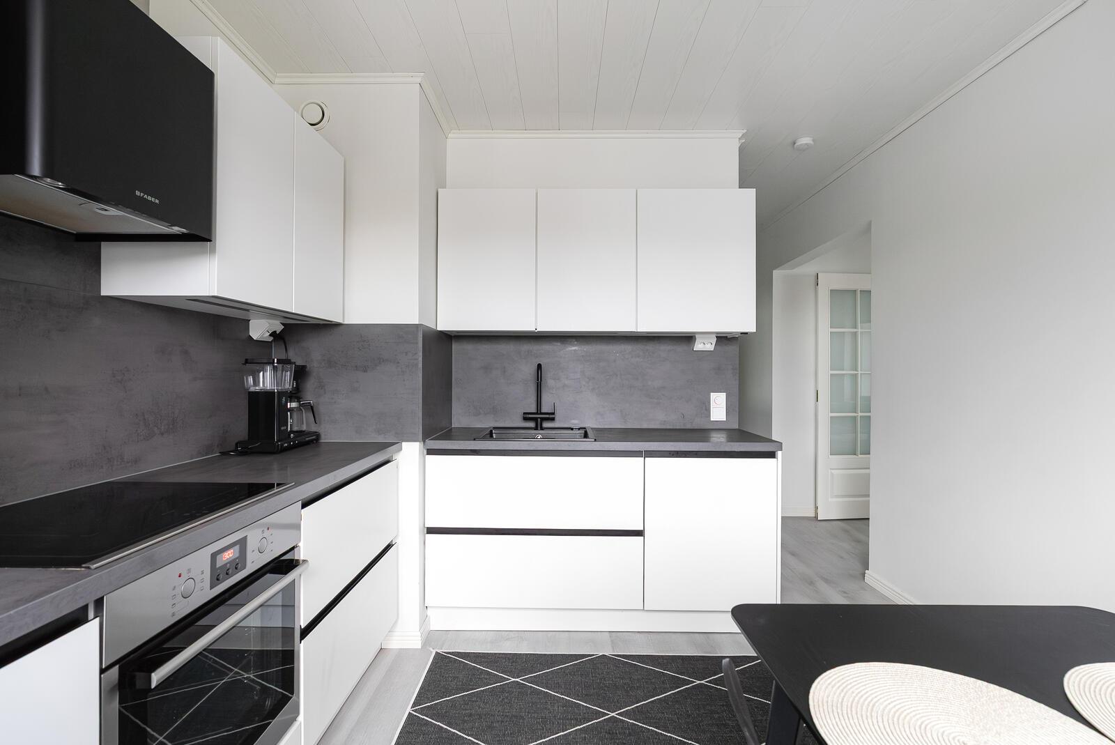 Helenenkatu 3, Viertola, Hyvinkää