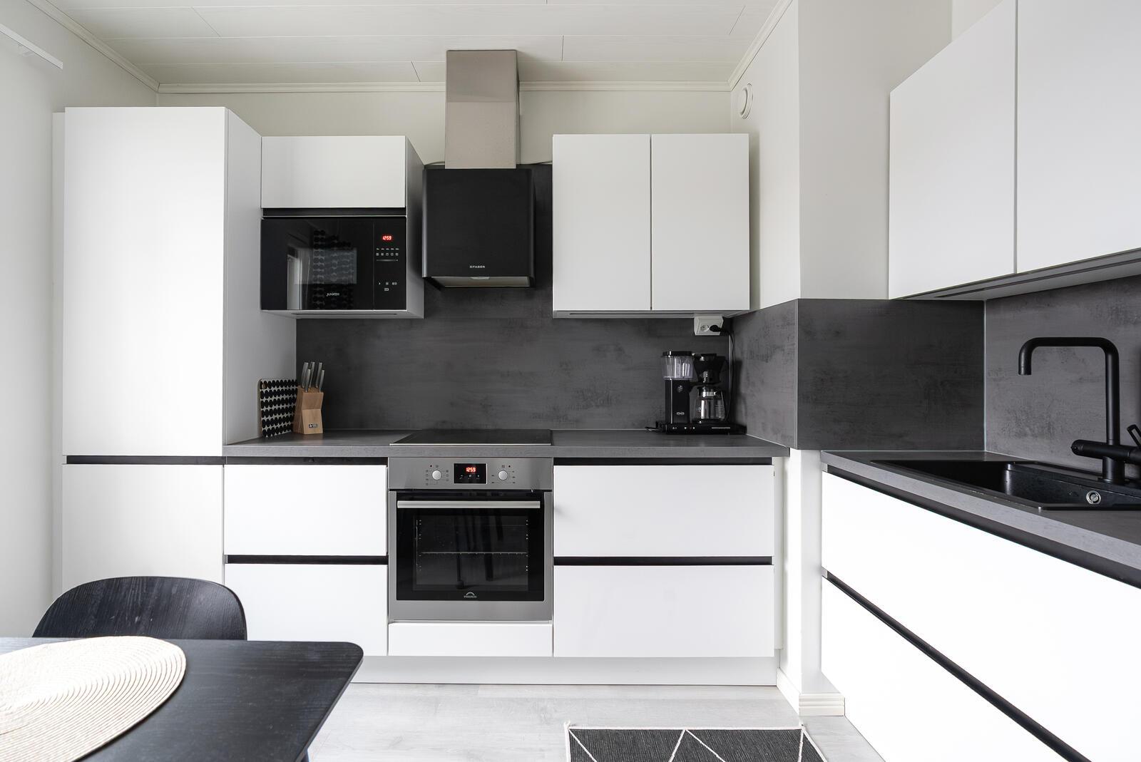 Helenenkatu 3, Viertola, Hyvinkää