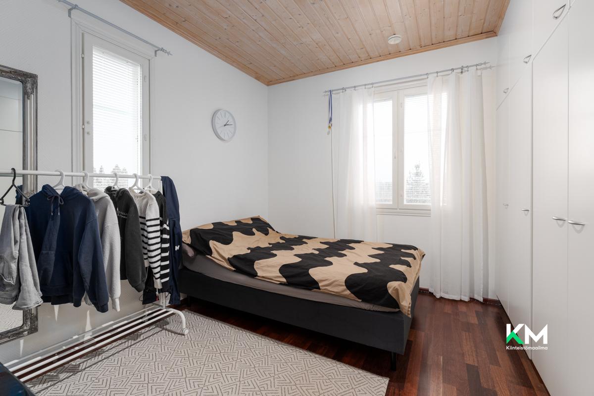 Santerintie 8, Kaustinen