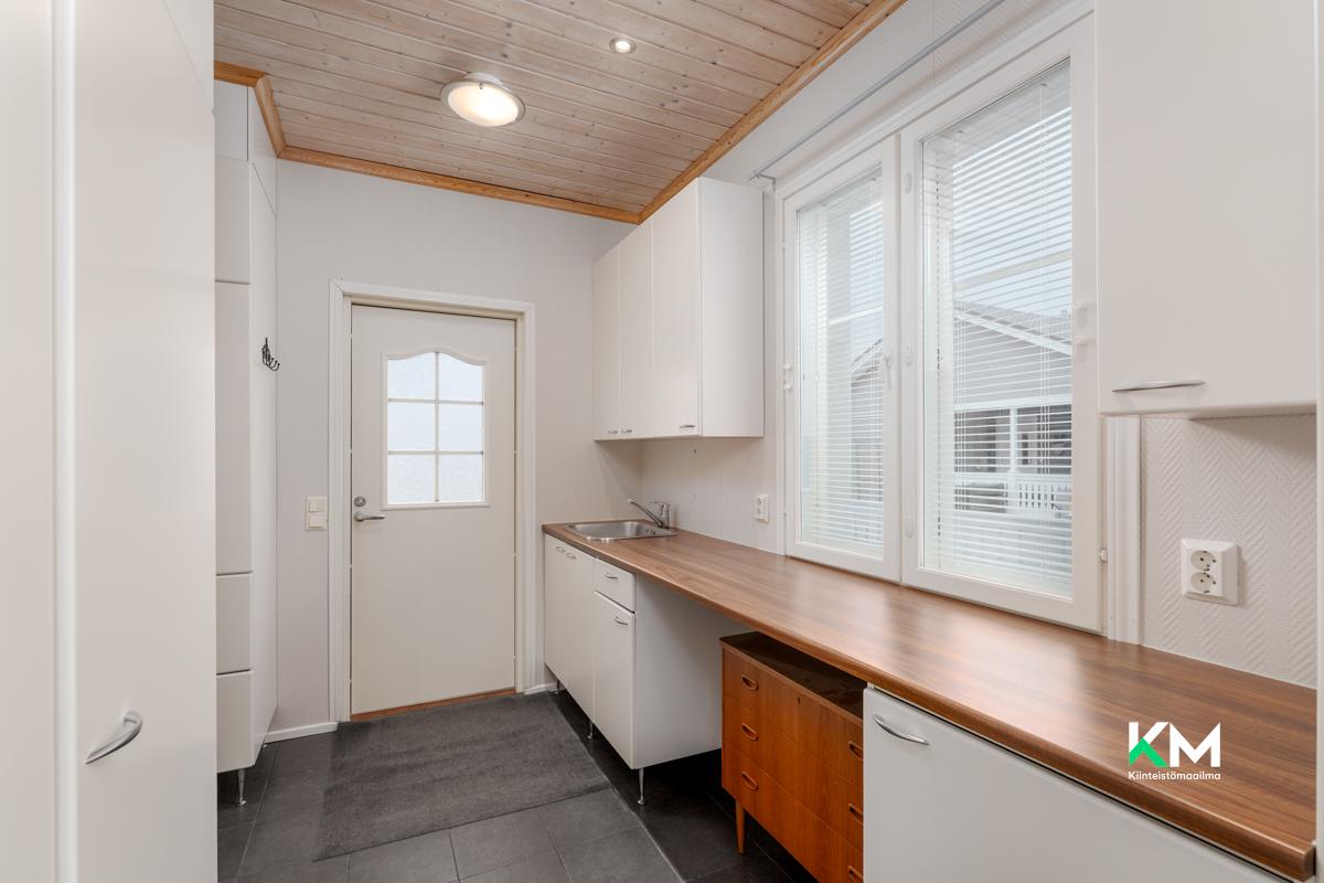 Santerintie 8, Kaustinen