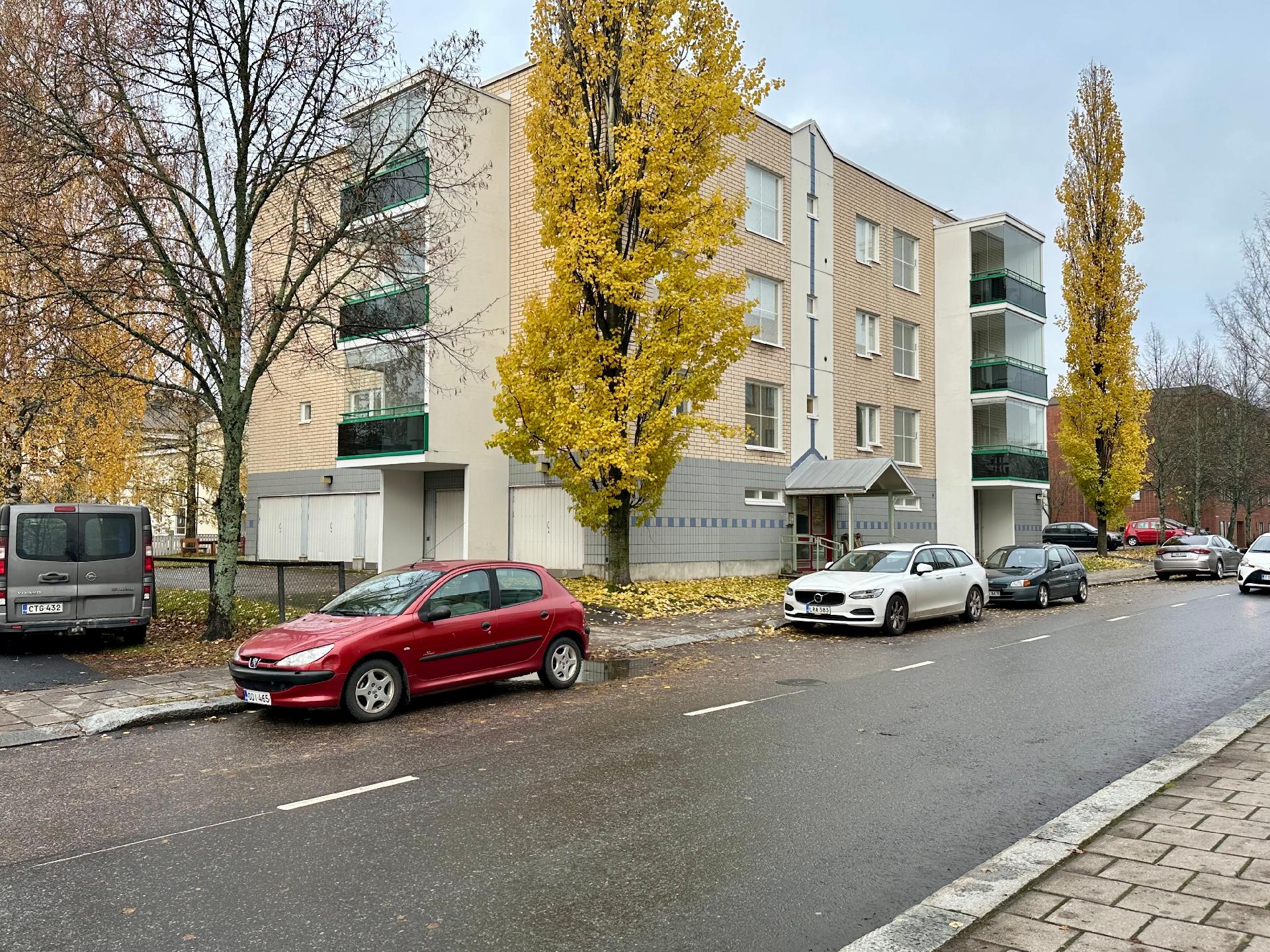 Jarrumiehenkatu 14, Koivistonmäki, Riihimäki