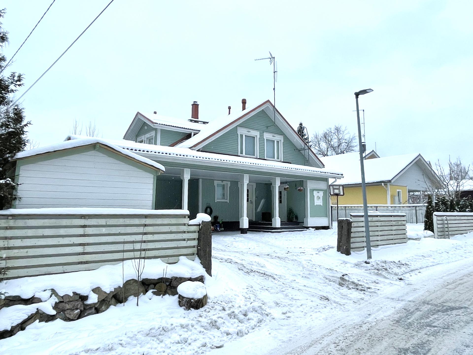 Vuohitie 2, Metsola, Vantaa