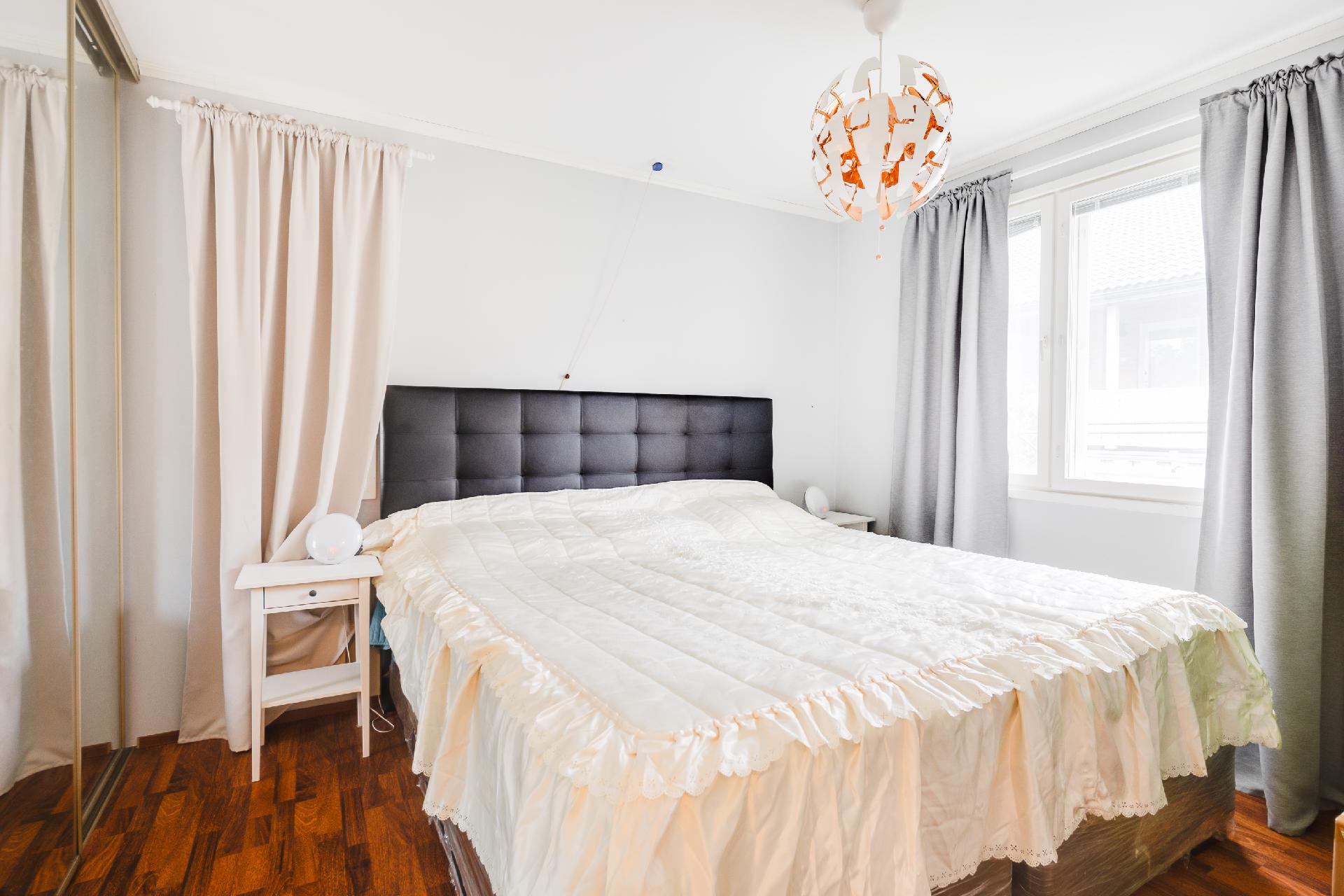 Vuohitie 2, Metsola, Vantaa