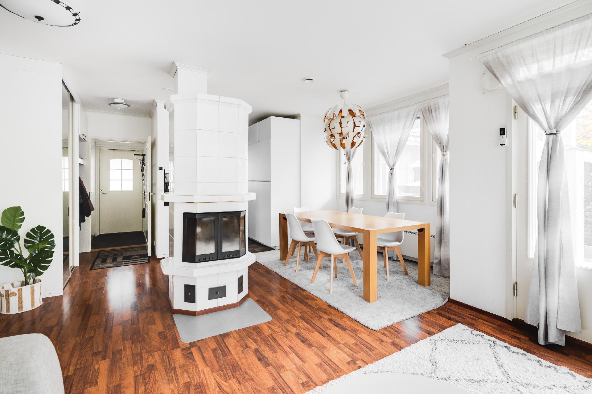 Vuohitie 2, Metsola, Vantaa