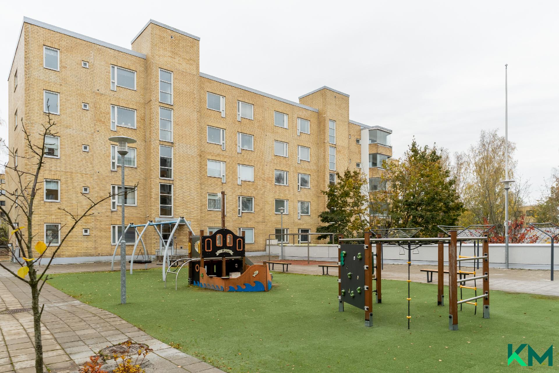 Leiviskätie 4-6, Lassila, Helsinki