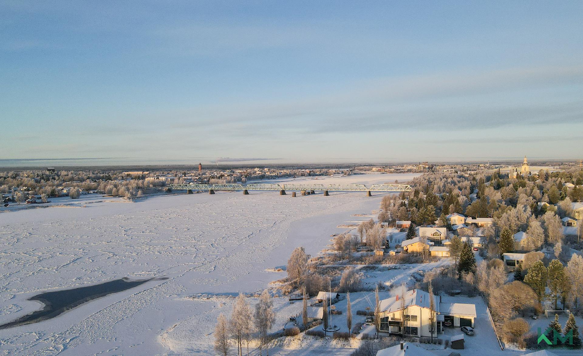 Maailman rauhallisin raja Ruotsi ja Suomi, Tornionjoki on rajajoki