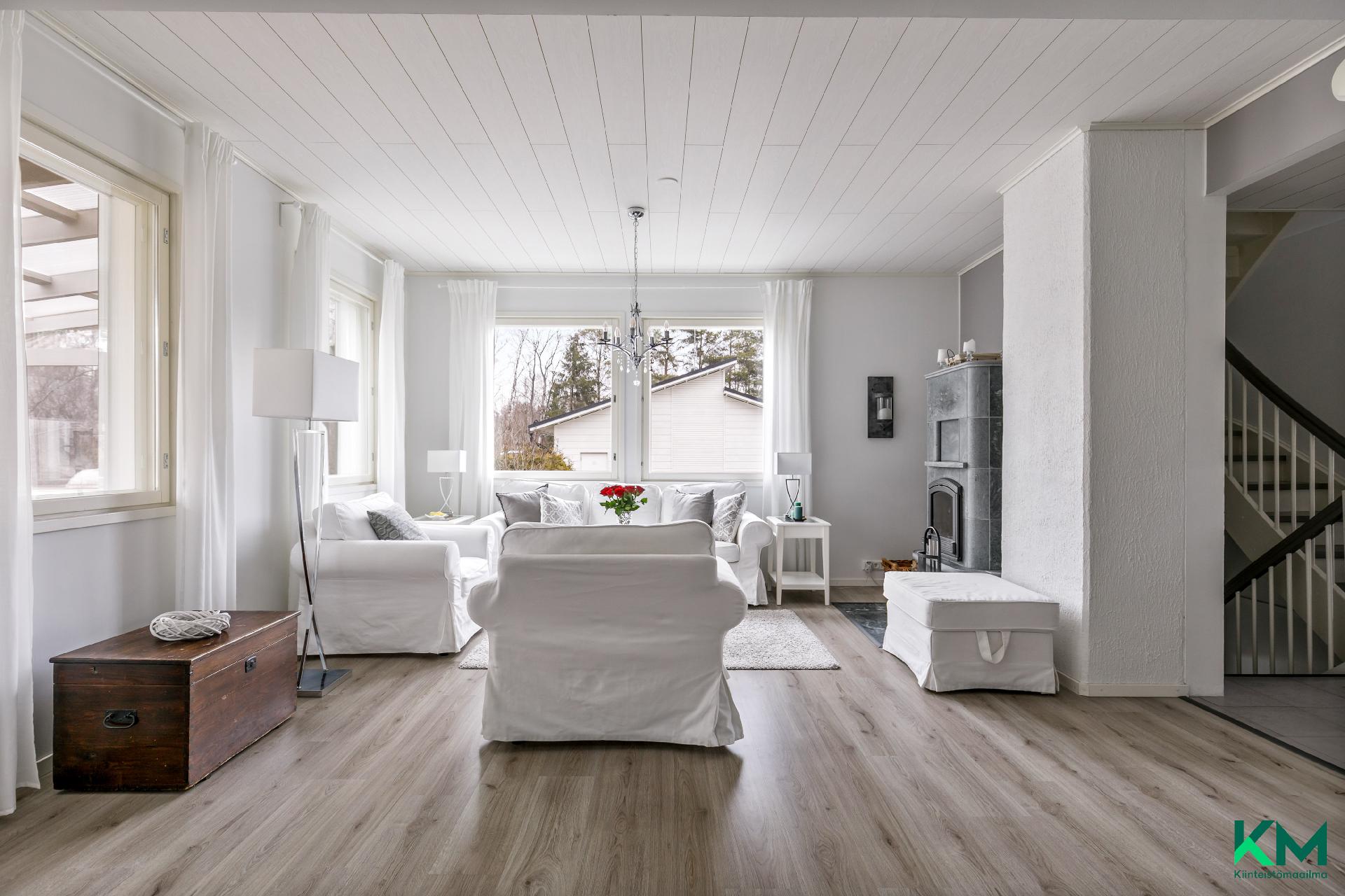 Nummikuja 6, Heikinlaakso, Helsinki