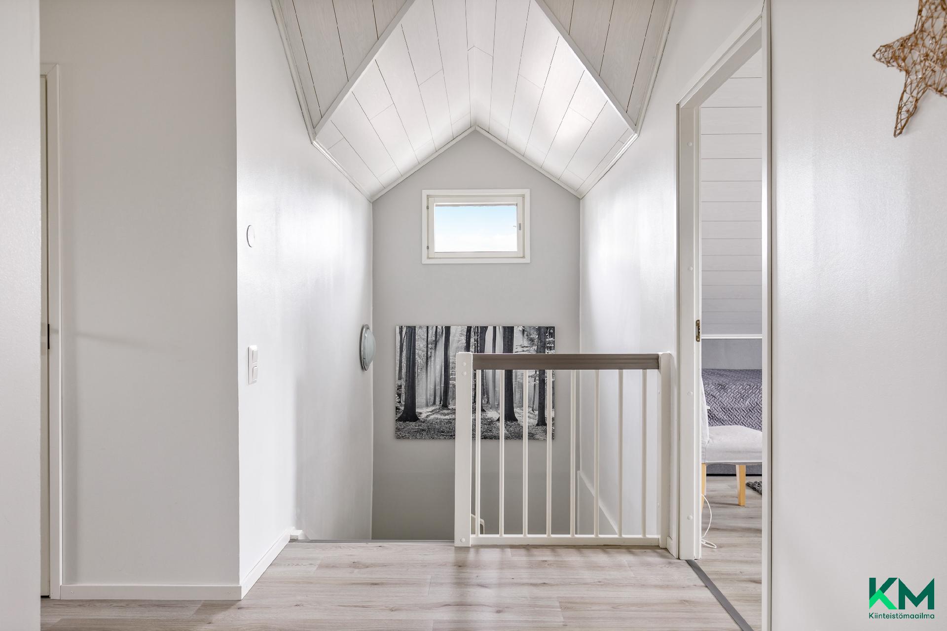 Nummikuja 6, Heikinlaakso, Helsinki