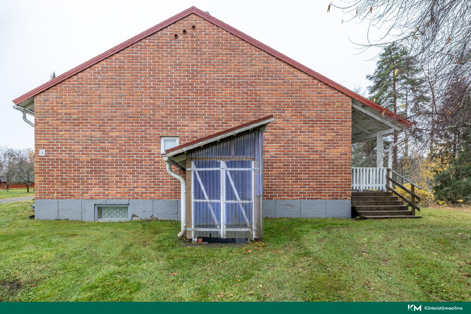 Rovastinkuja 1, Kangasniemi