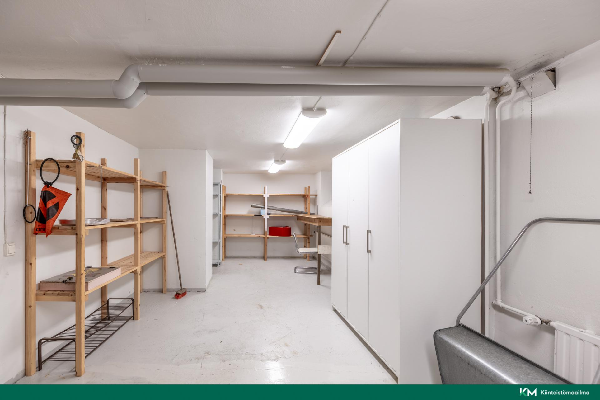 Rovastinkuja 1, Kangasniemi