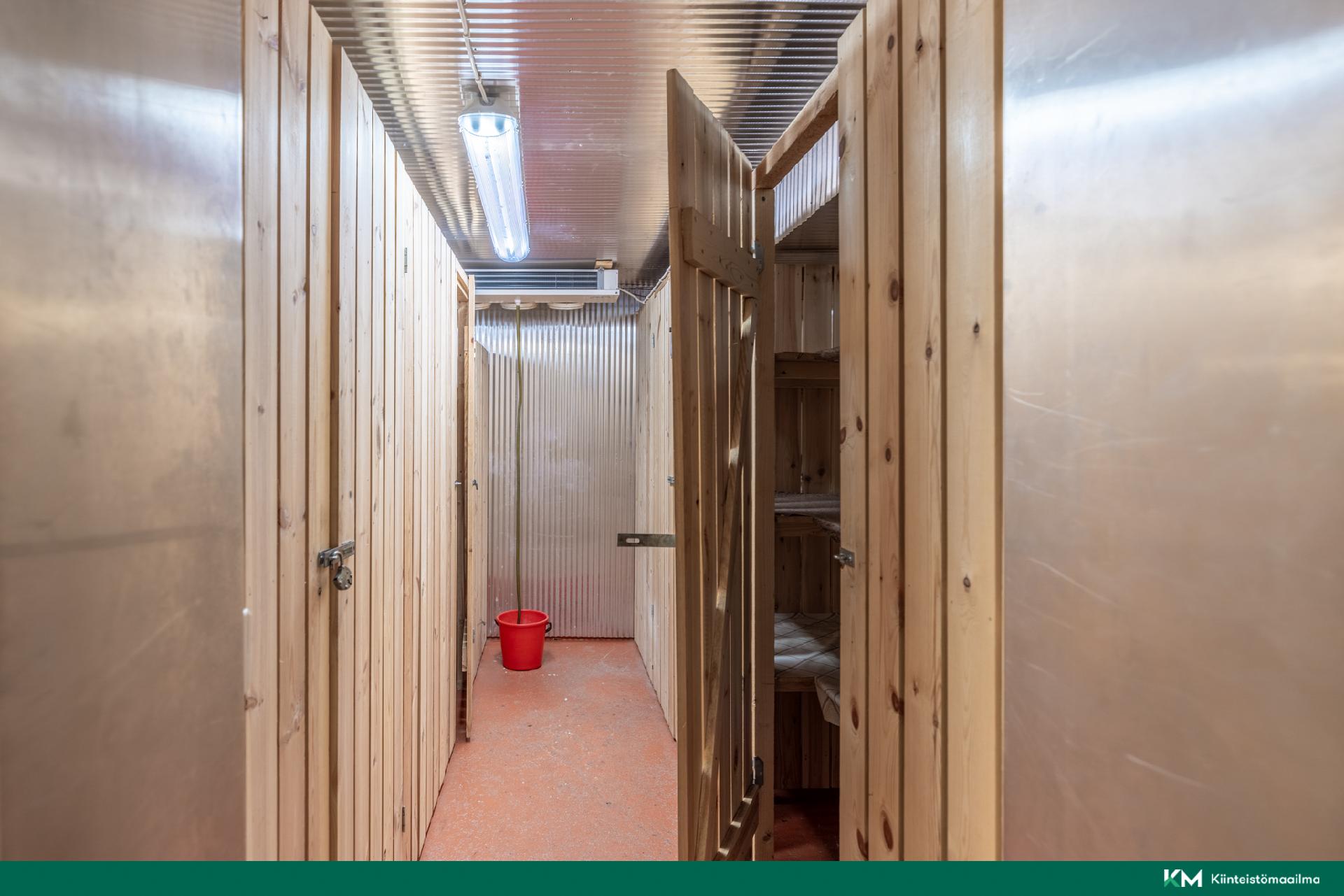 Rovastinkuja 1, Kangasniemi