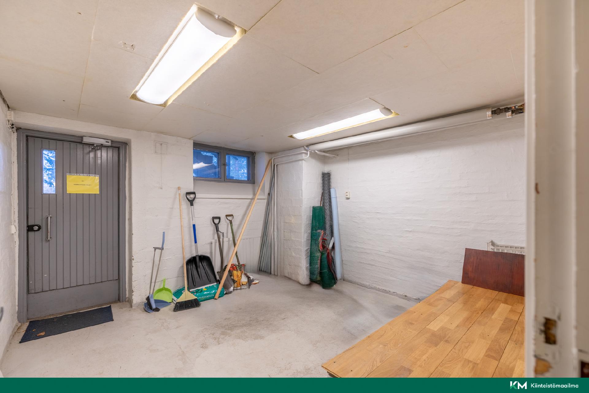 Rovastinkuja 1, Kangasniemi