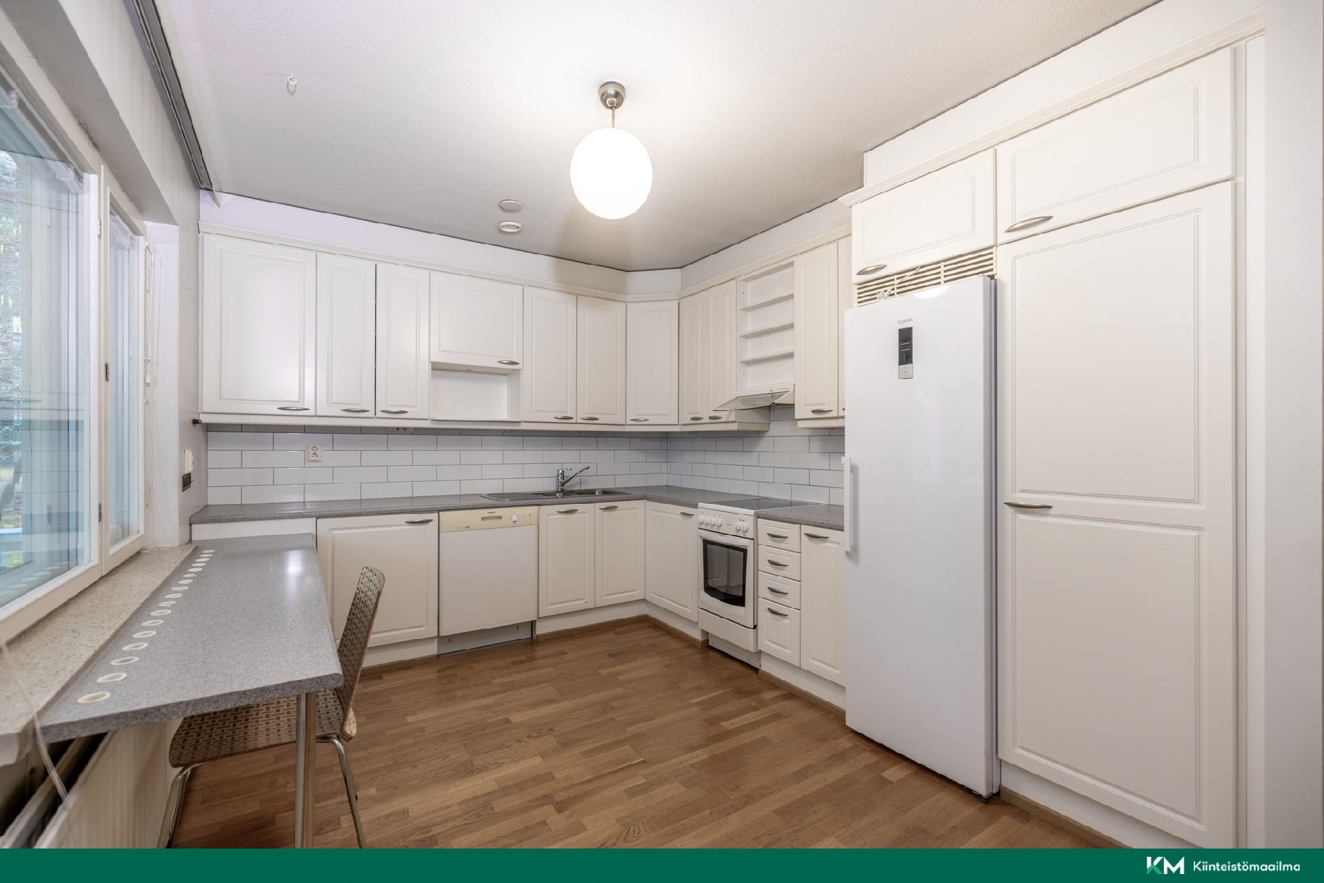 Rovastinkuja 1, Kangasniemi