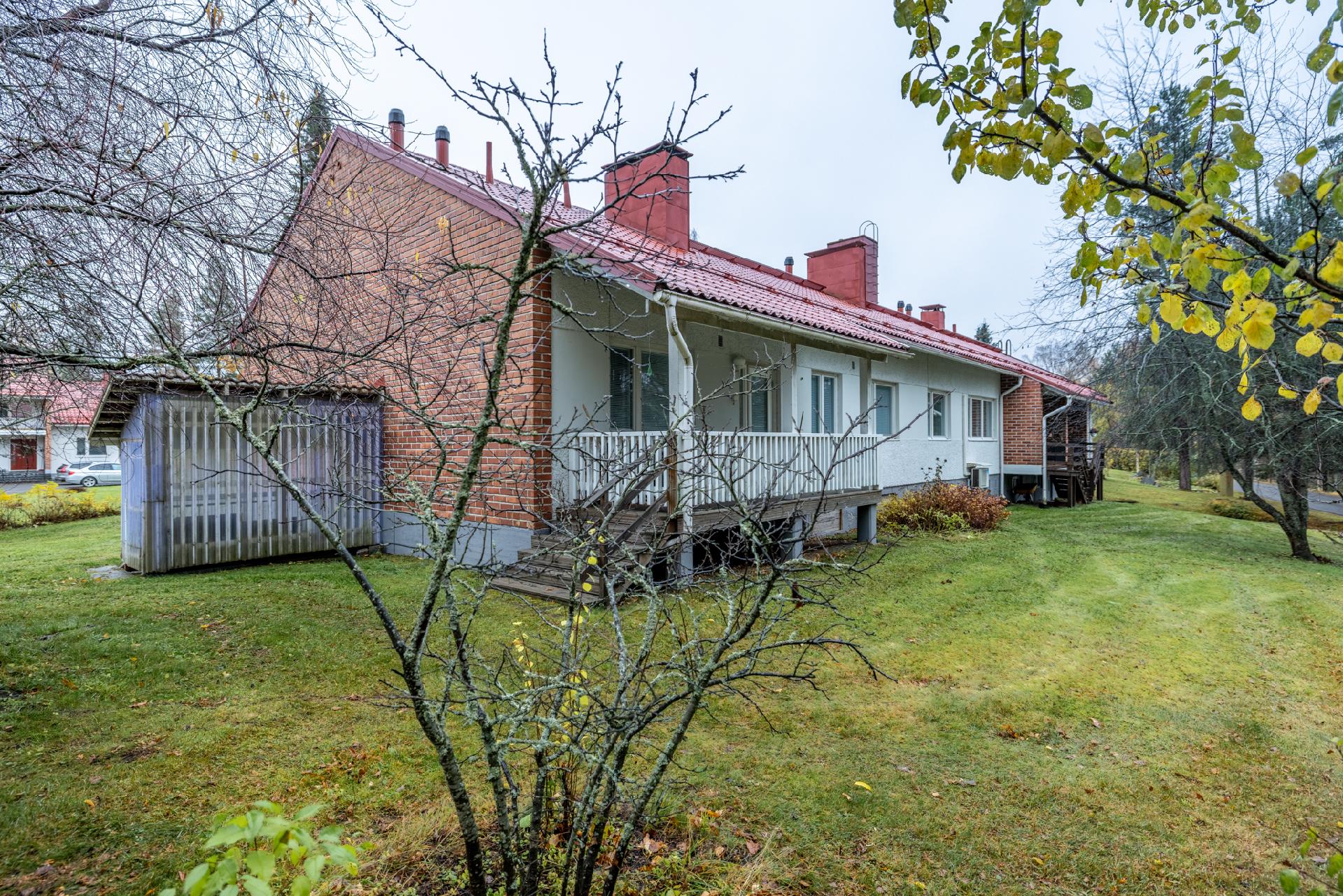 Rovastinkuja 1, Kangasniemi