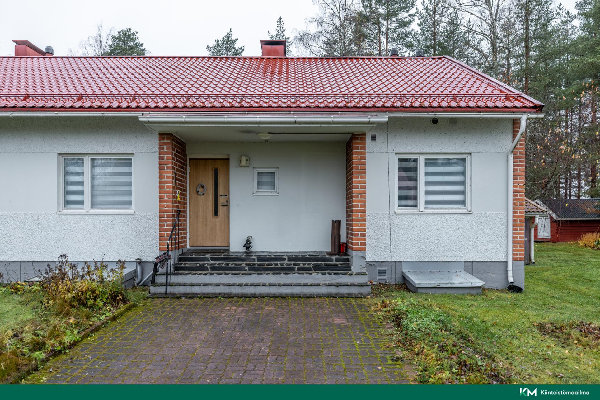 Rovastinkuja 1, Kangasniemi