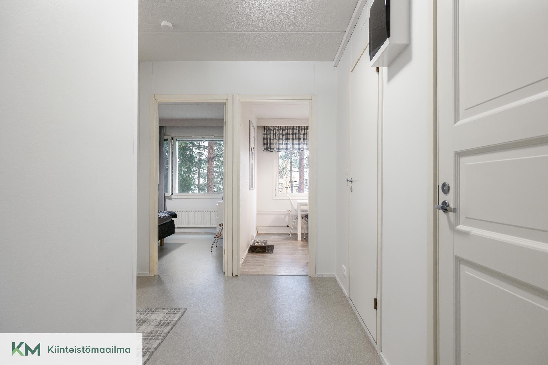 Velhontie 6, Karhuvuori, Kotka