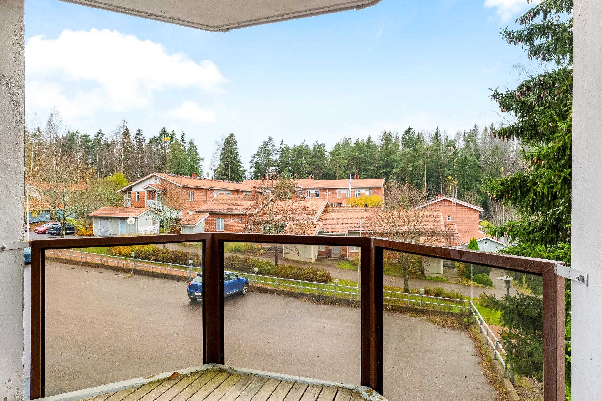 Brontie 9, Bro, Kirkkonummi