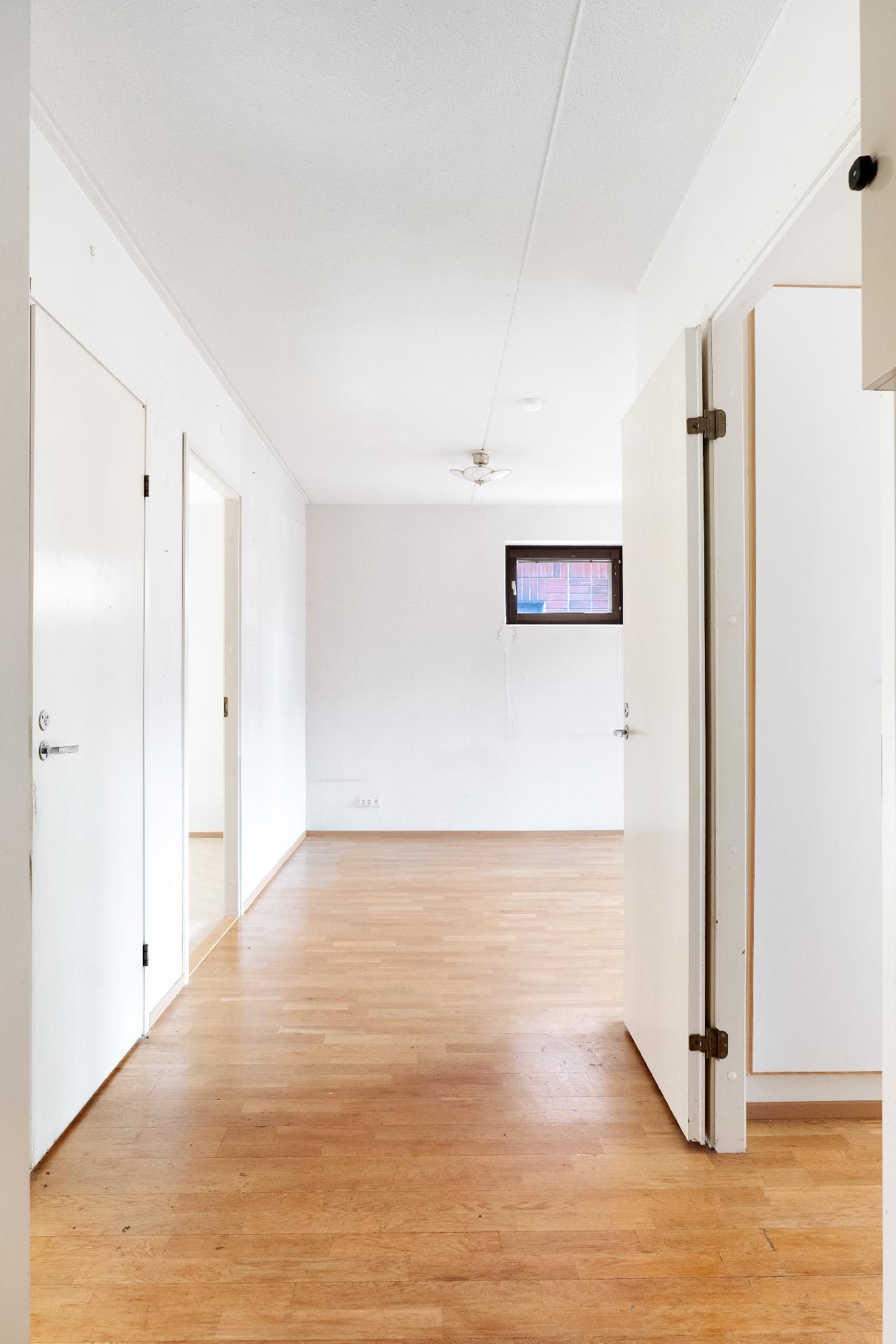 Brontie 9, Bro, Kirkkonummi