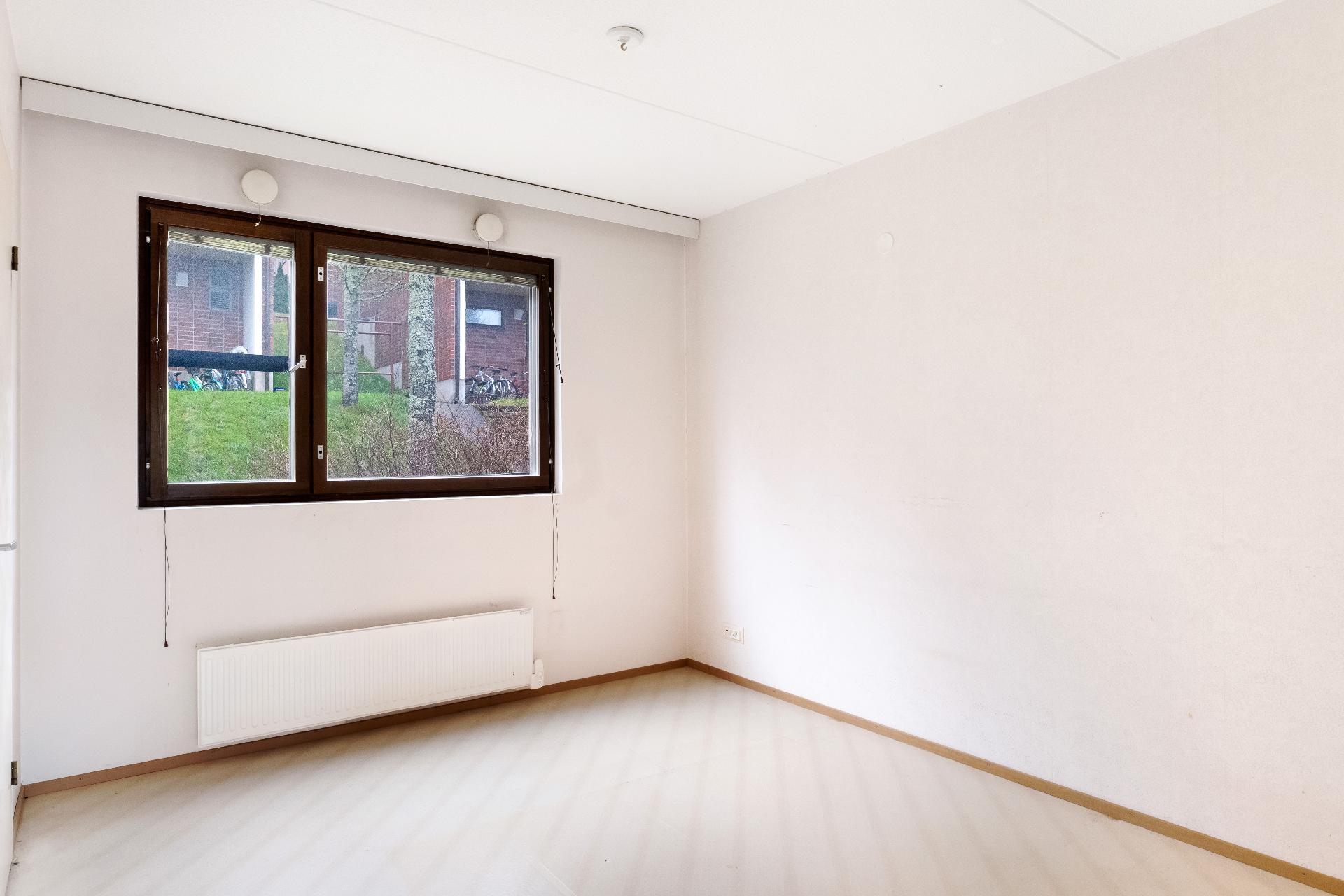 Brontie 9, Bro, Kirkkonummi