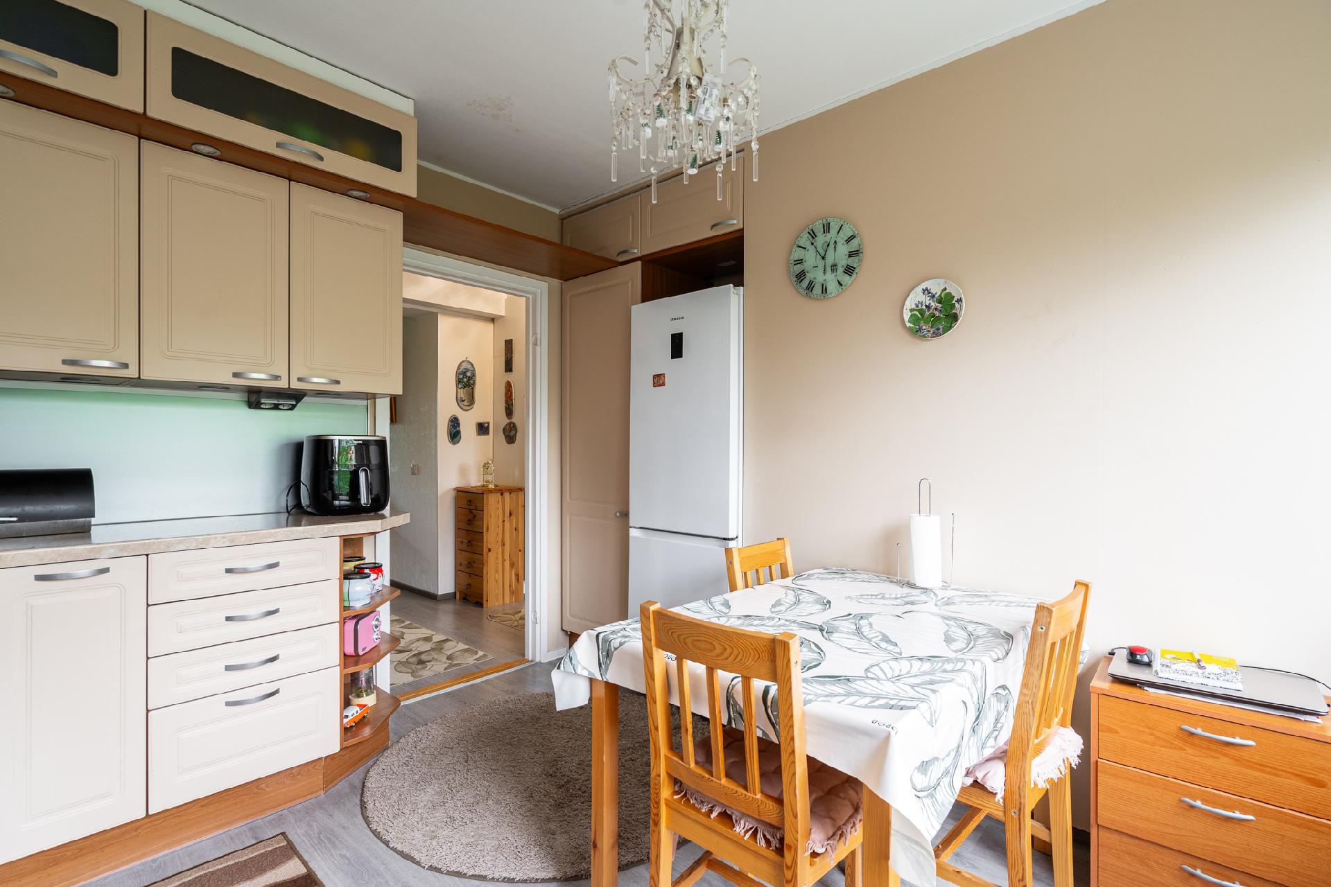 Sääksmäentie 13-15, Keskusta, Valkeakoski