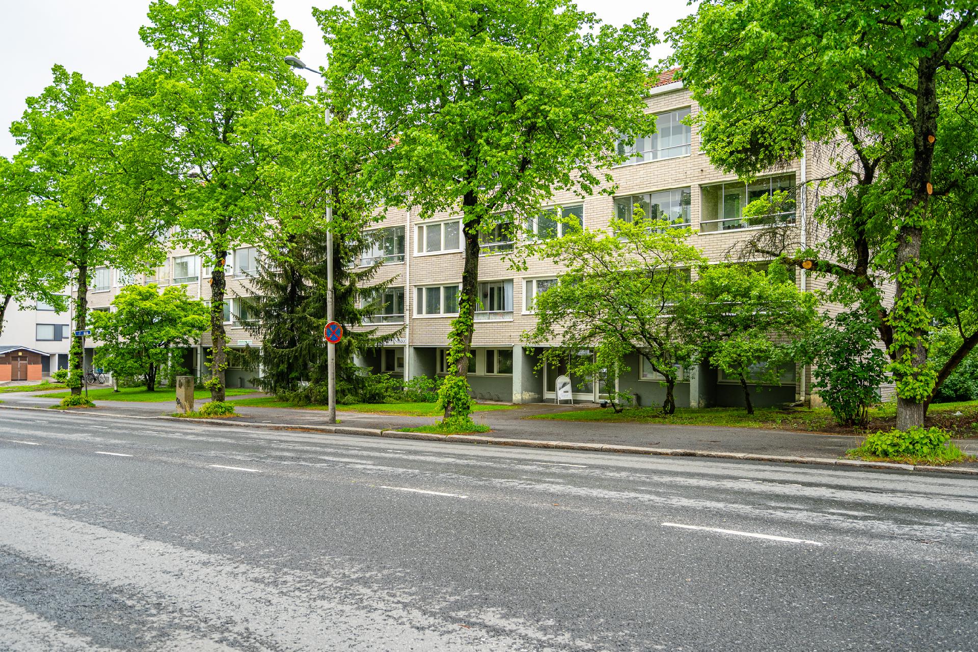 Sääksmäentie 13-15, Keskusta, Valkeakoski