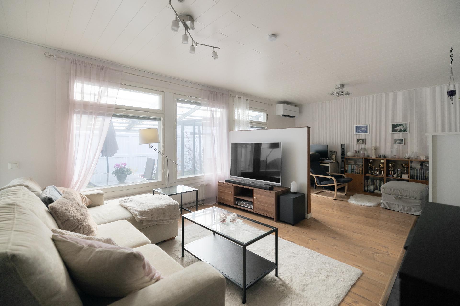 Sampolankuja 9, Mahlamäki, Tuusula