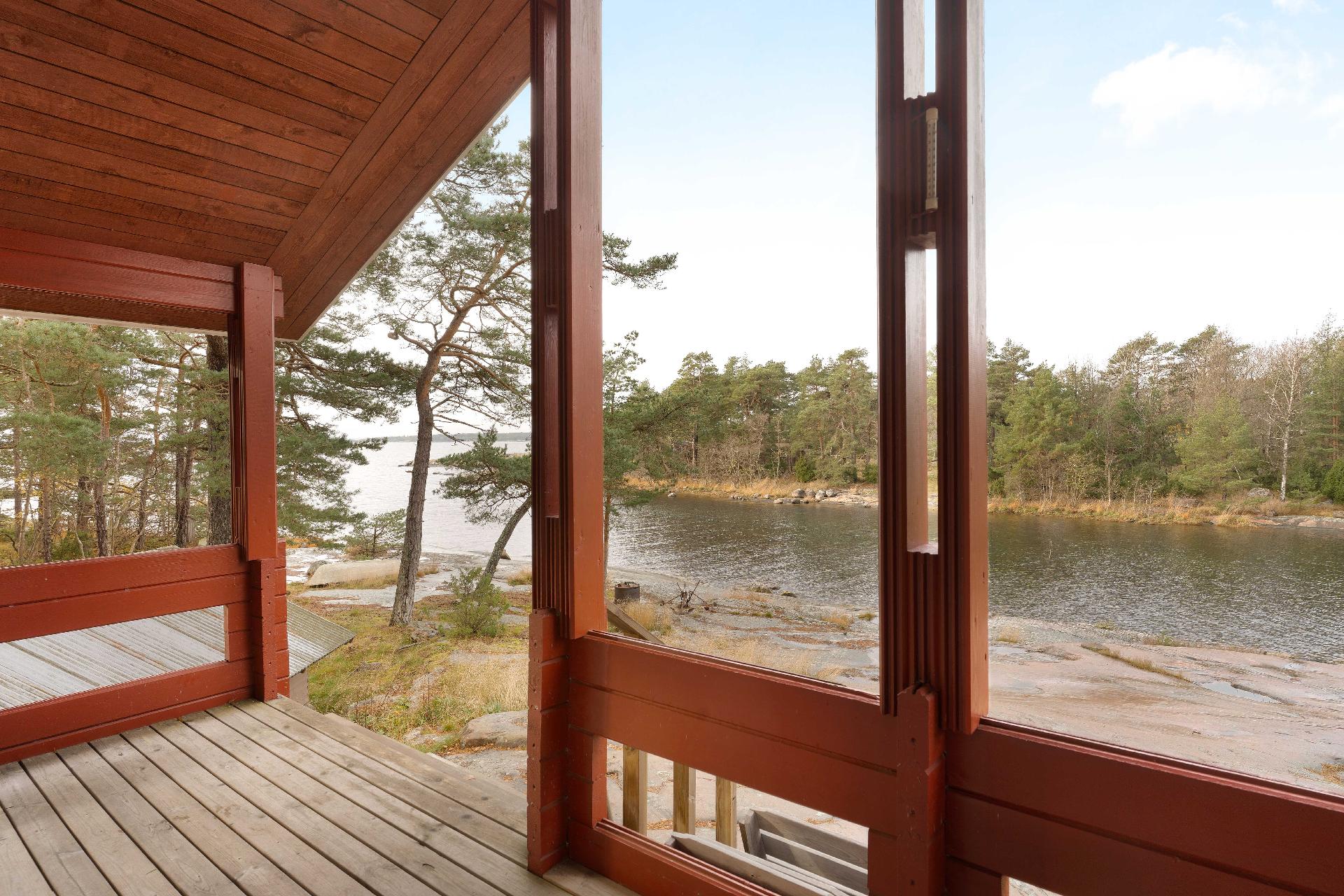 Kyrkogårdsön Lövsund, Porkkalanniemi, Kirkkonummi