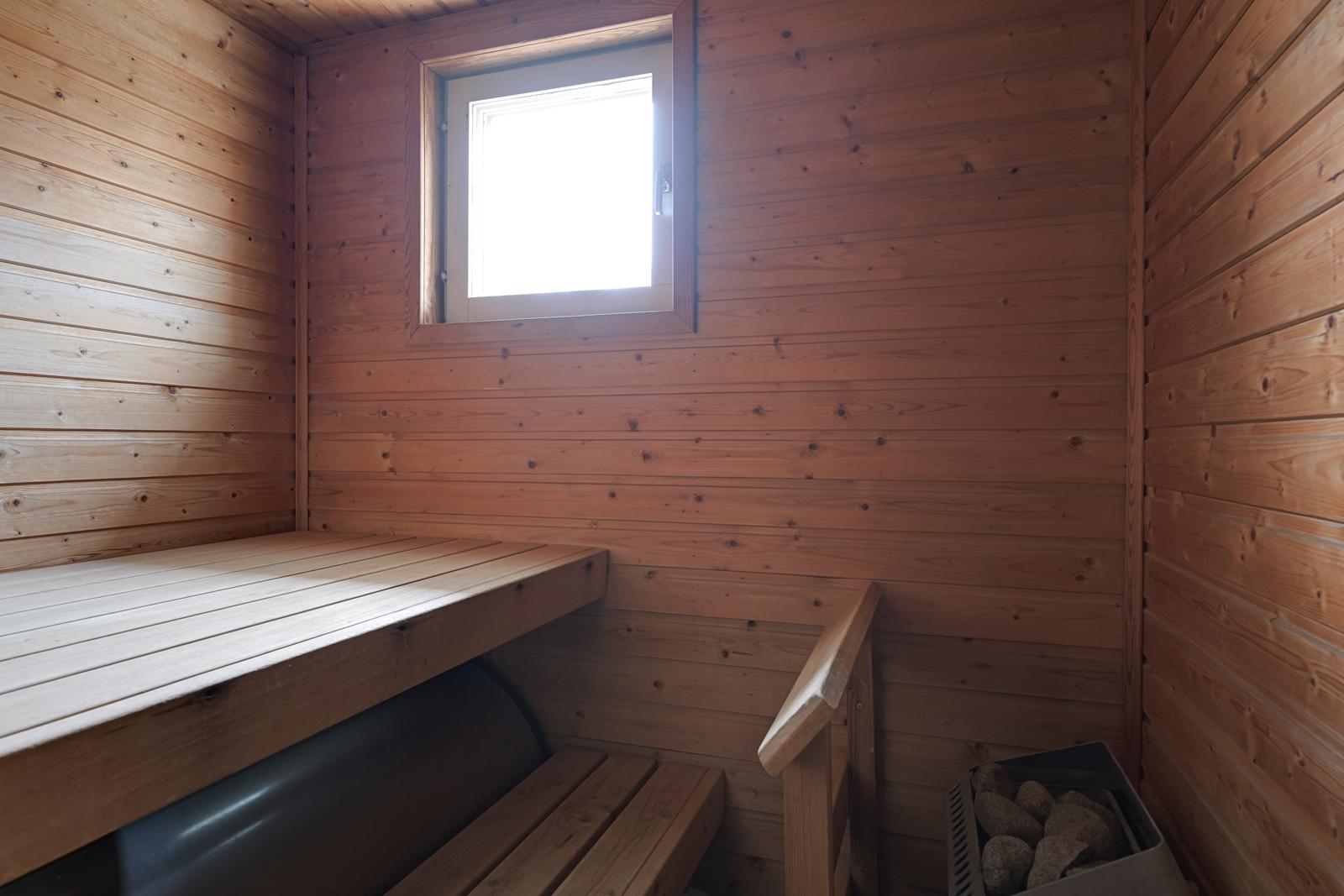 Viertolantie 9, Tapanila, Helsinki